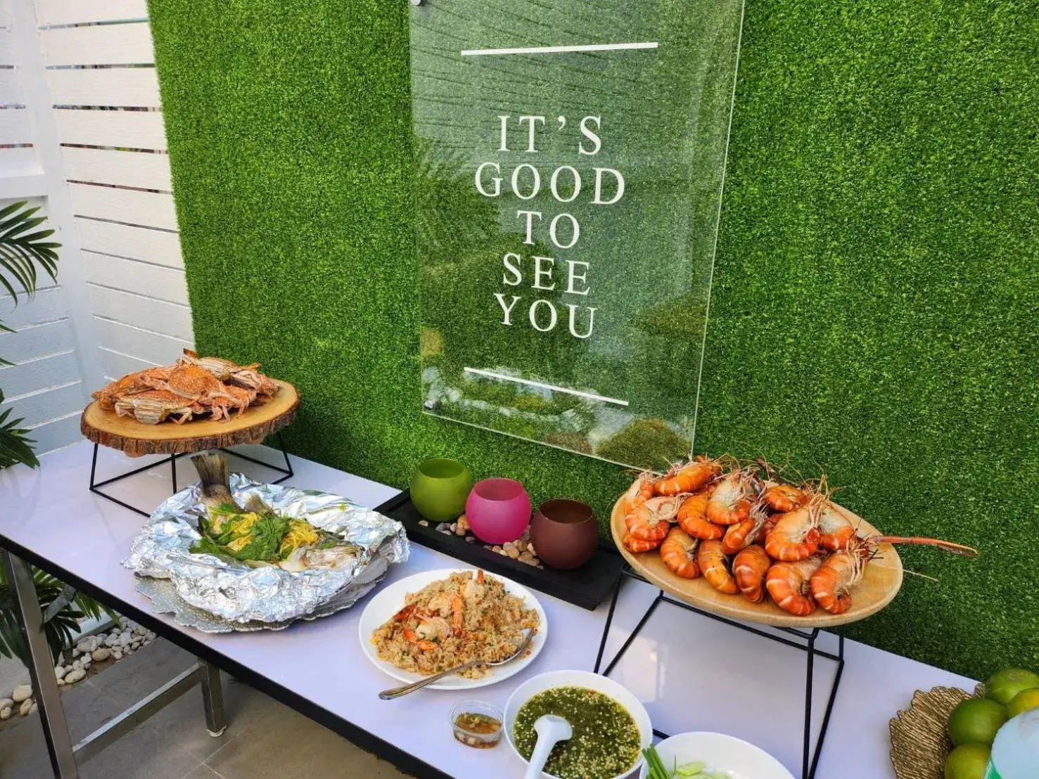 Food and drinks in Sun Marina Cha-Am Food and drinks in Sun Marina Cha-Am