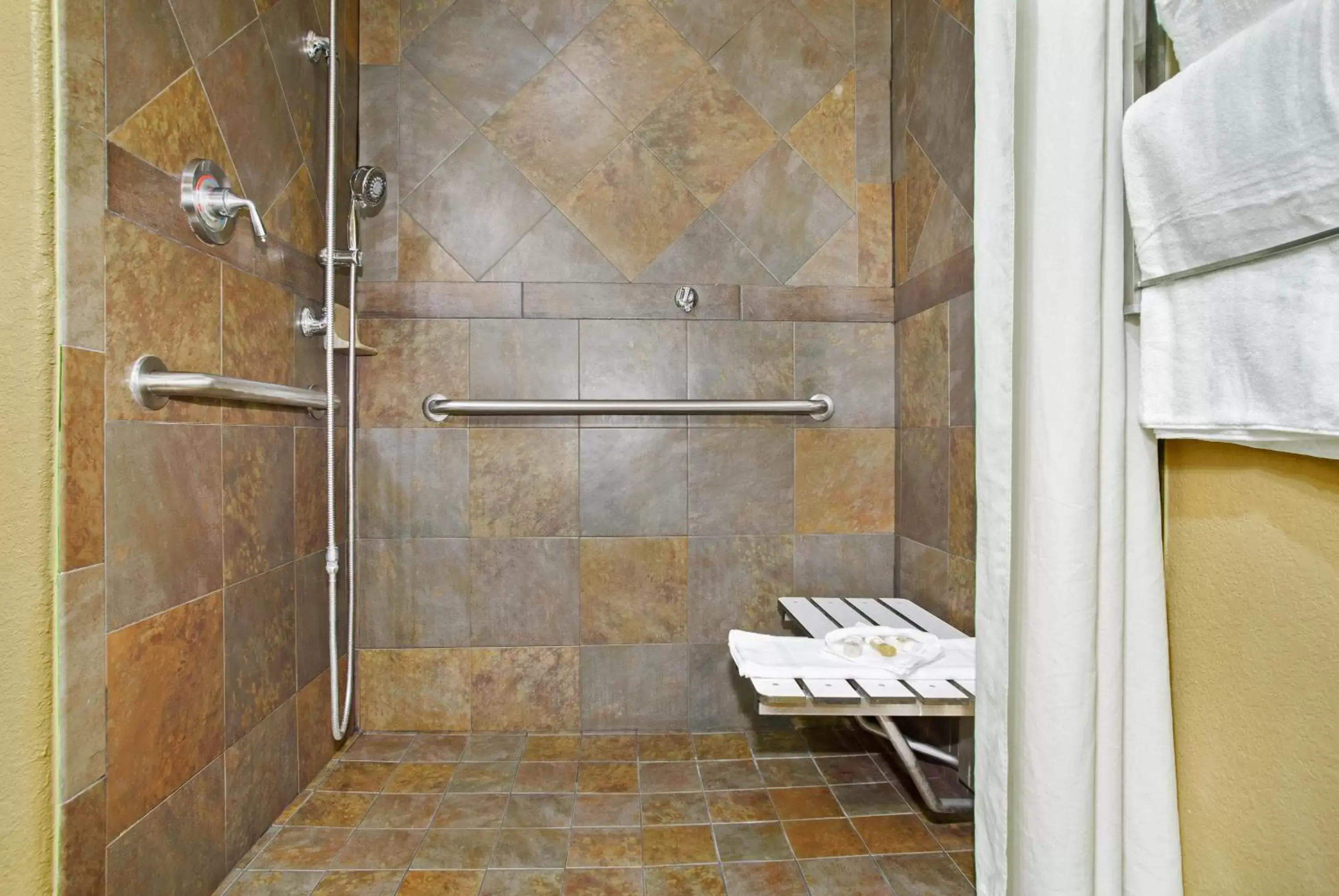 Shower, Bathroom in La Quinta by Wyndham Marble Falls