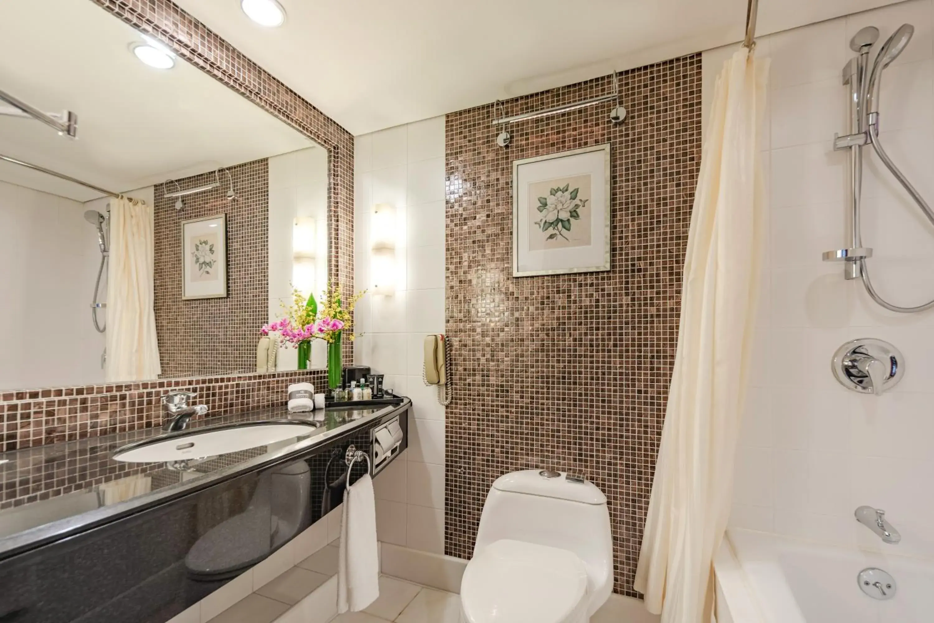 Bathroom in Radisson Collection Hotel, Yangtze Shanghai