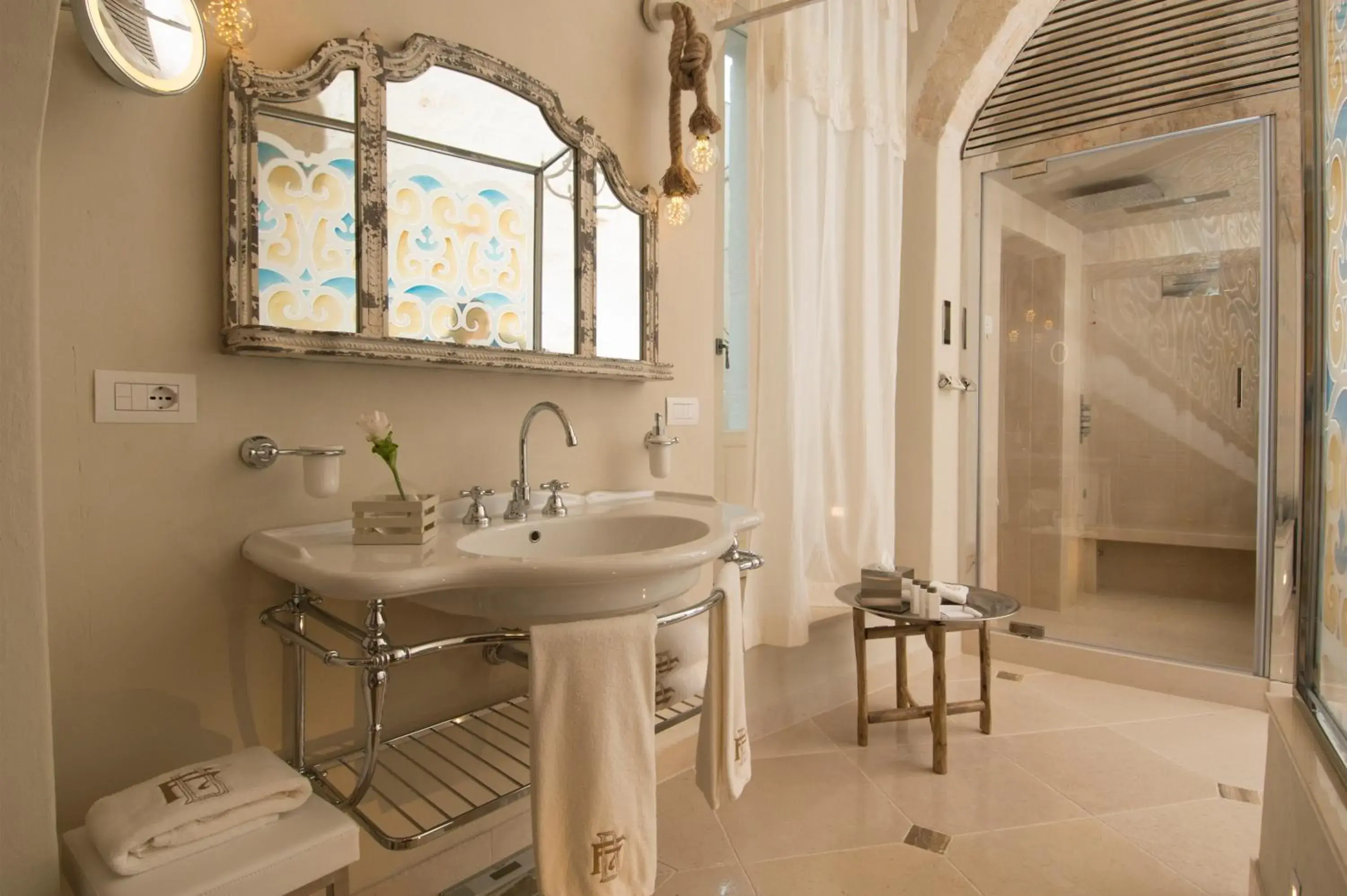 Bathroom in Hotel Don Ferrante