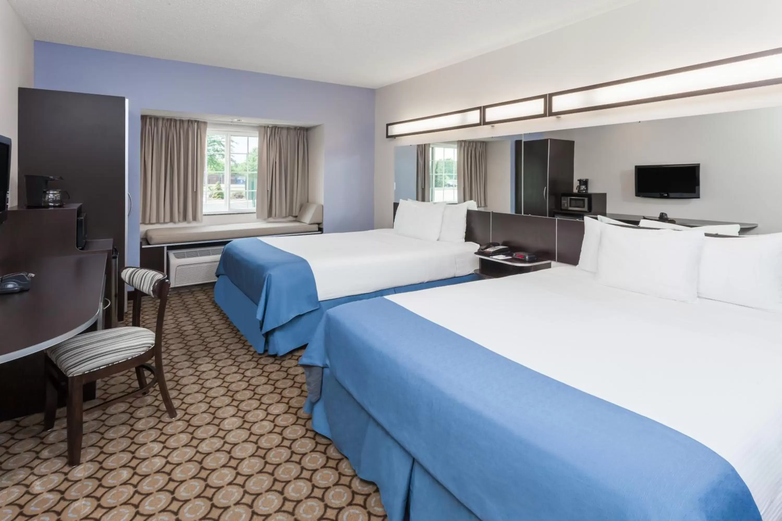 Bedroom, Bed in Microtel Inn and Suites Elkhart Bedroom, Bed in Microtel Inn and Suites Elkhart