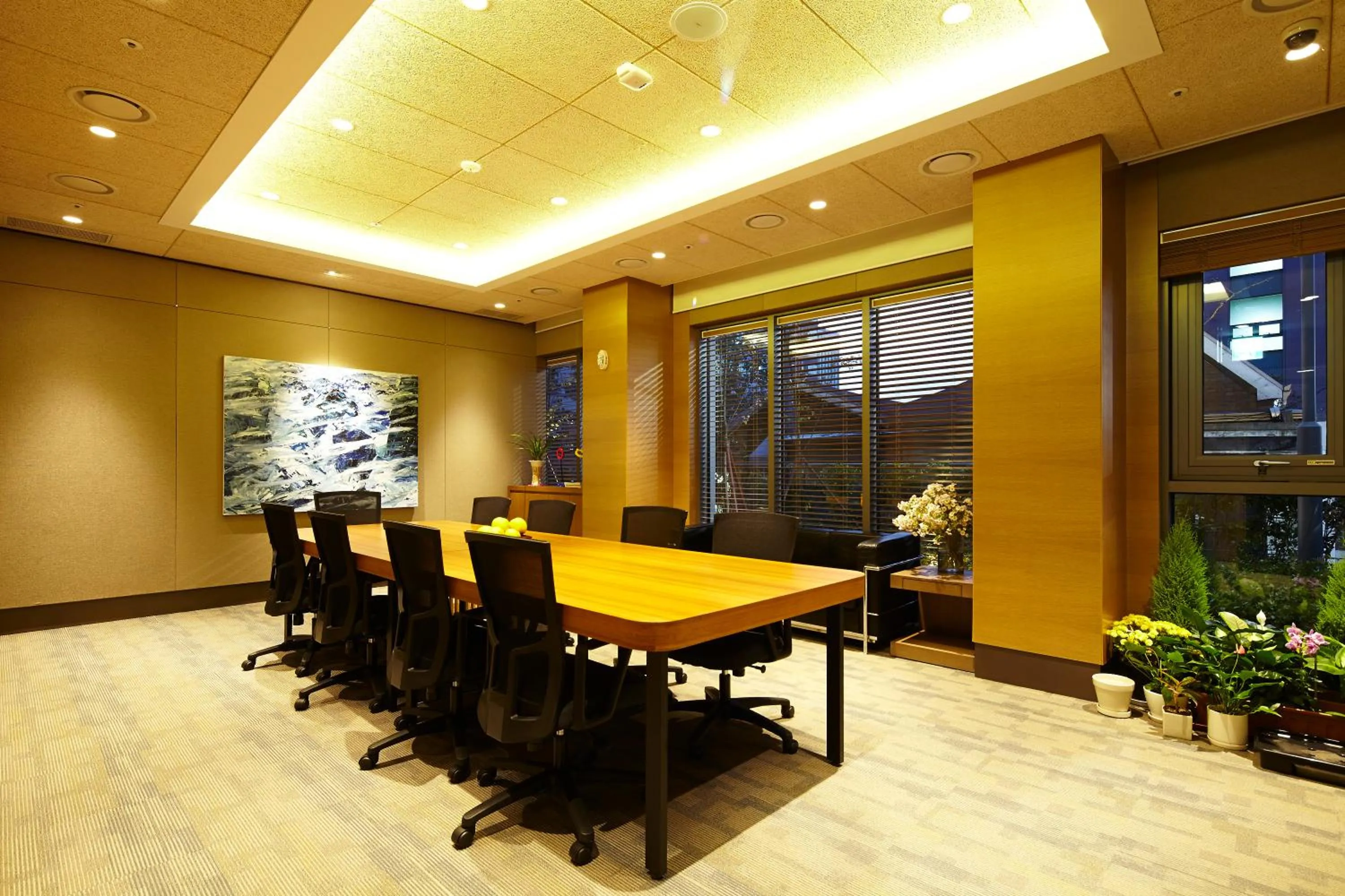 Meeting/conference room in Mayplace Hotel