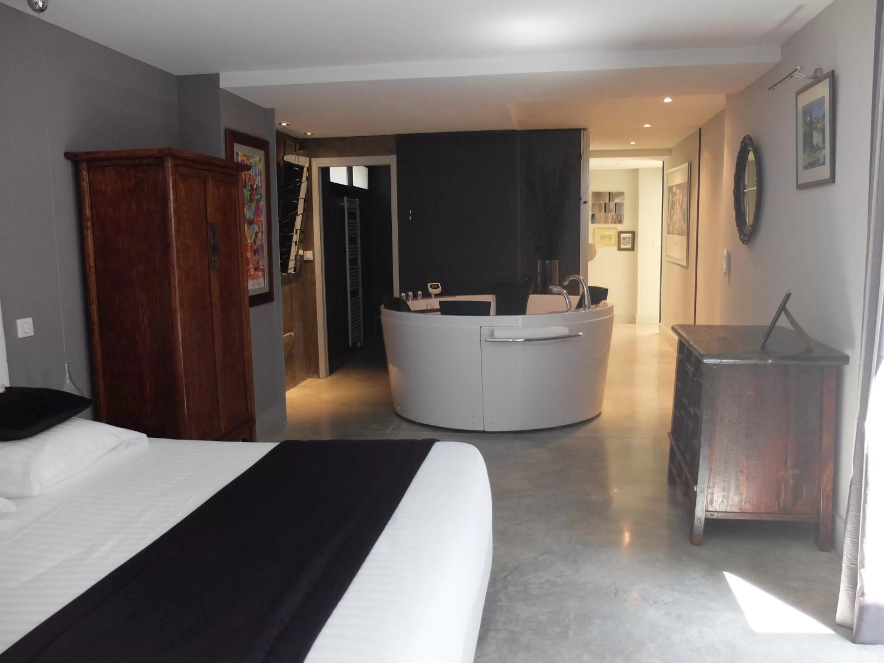 Photo of the whole room, Kitchen/Kitchenette in Be Loft B&B Pool & Spa