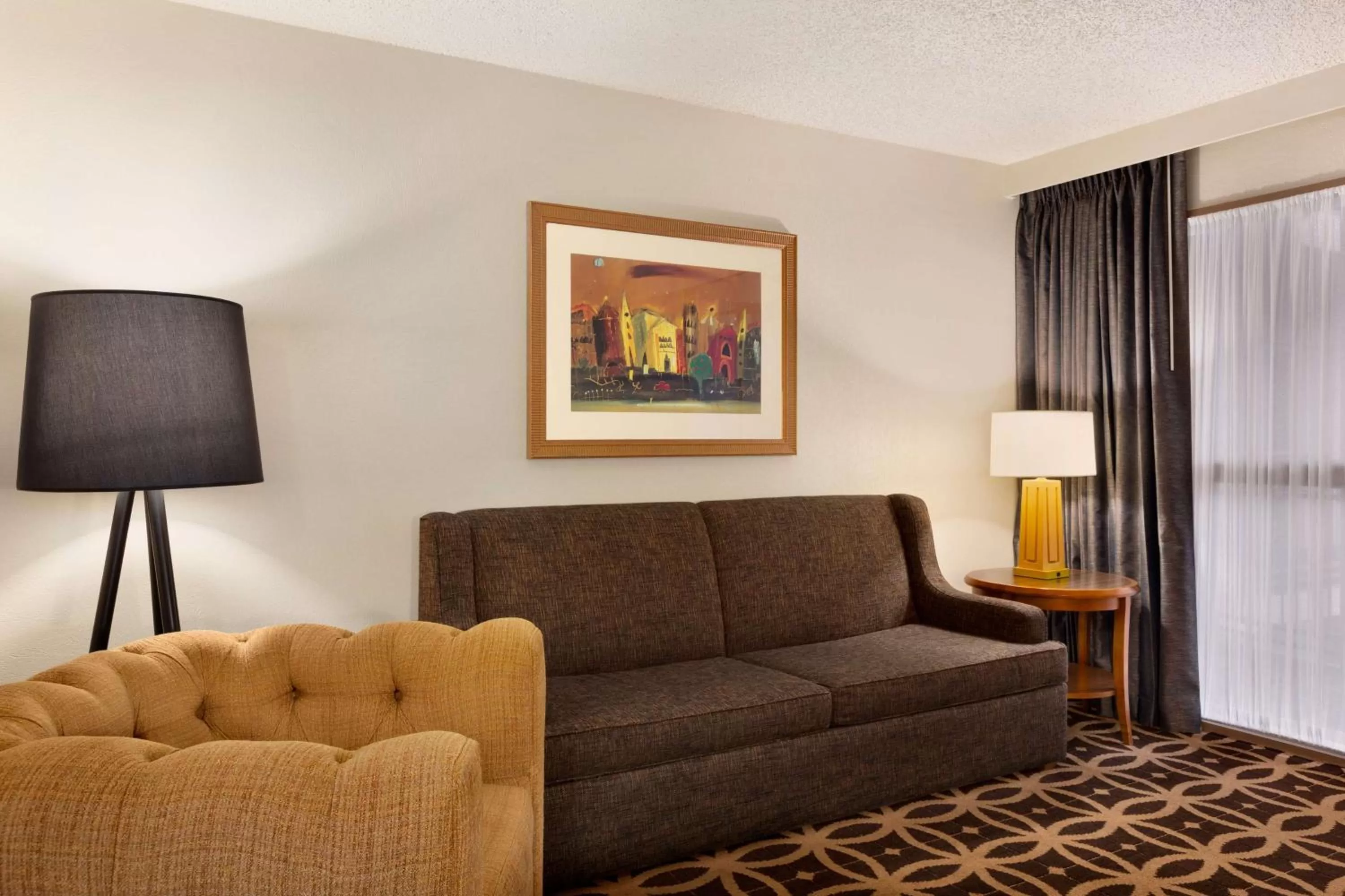 Living room in Embassy Suites by Hilton Dallas DFW Airport South