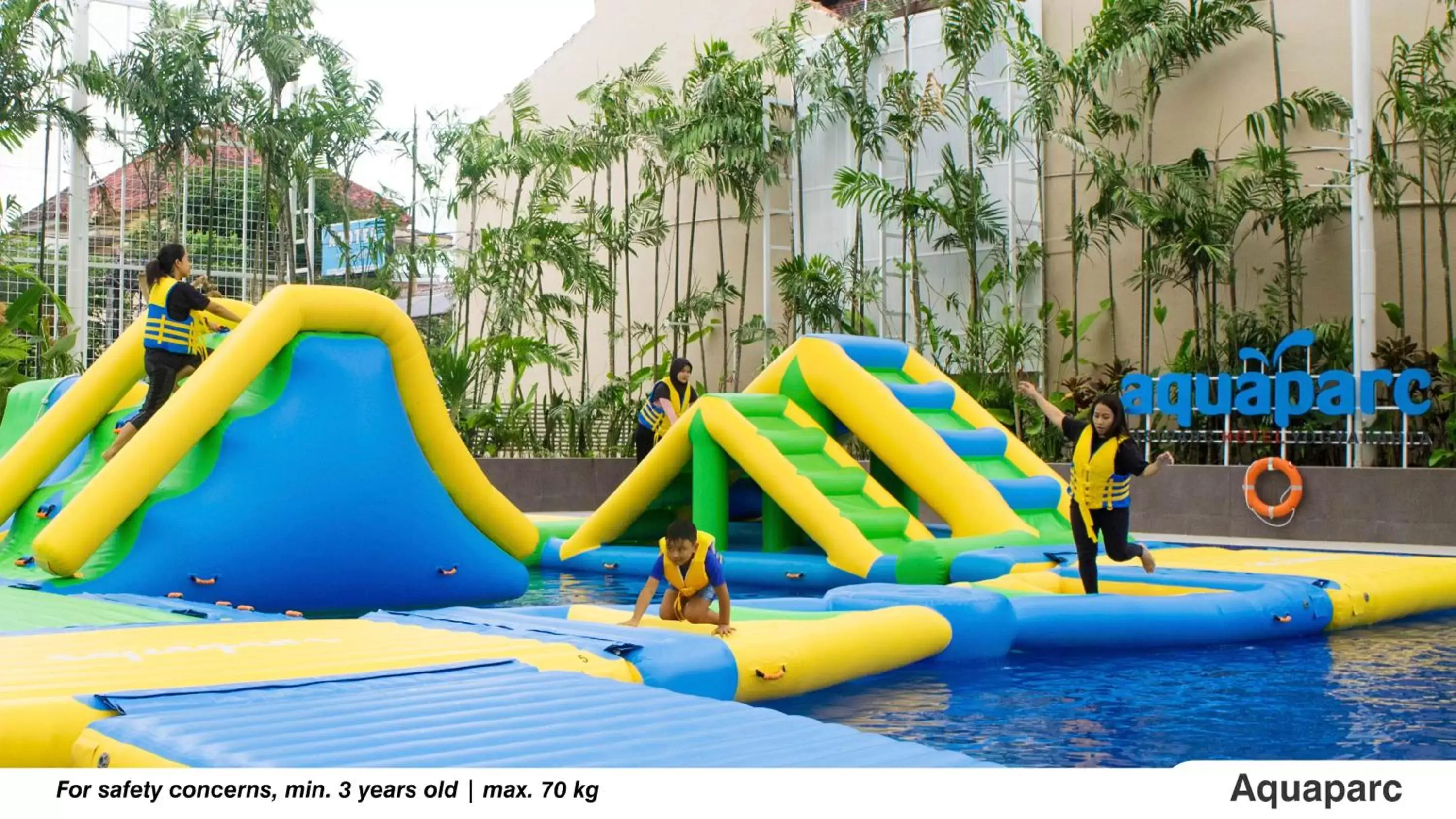 Aqua park, Water Park in Eastparc Hotel Yogyakarta