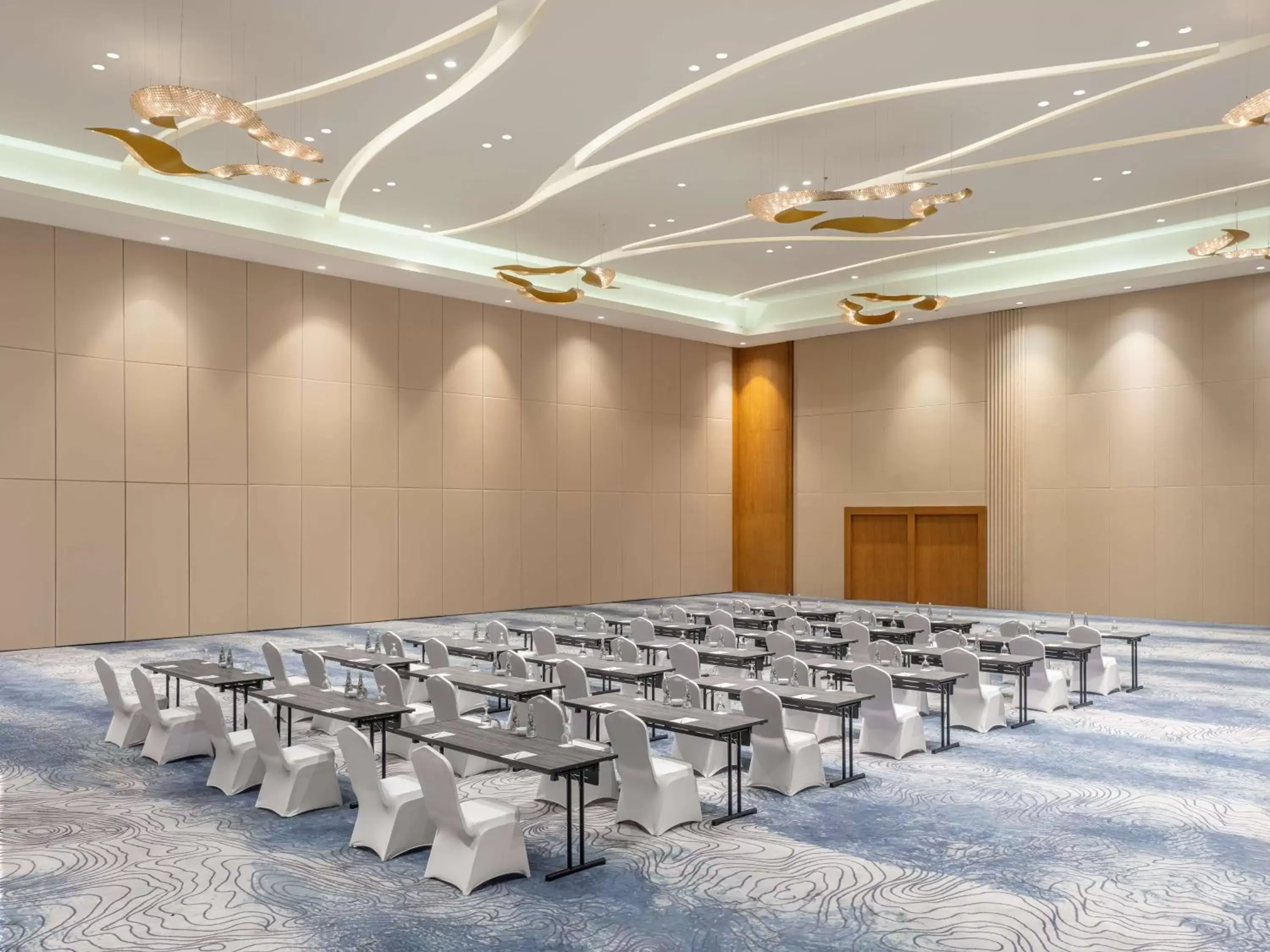 Banquet/Function facilities, Banquet Facilities in Radisson Golf & Convention Center Batam
