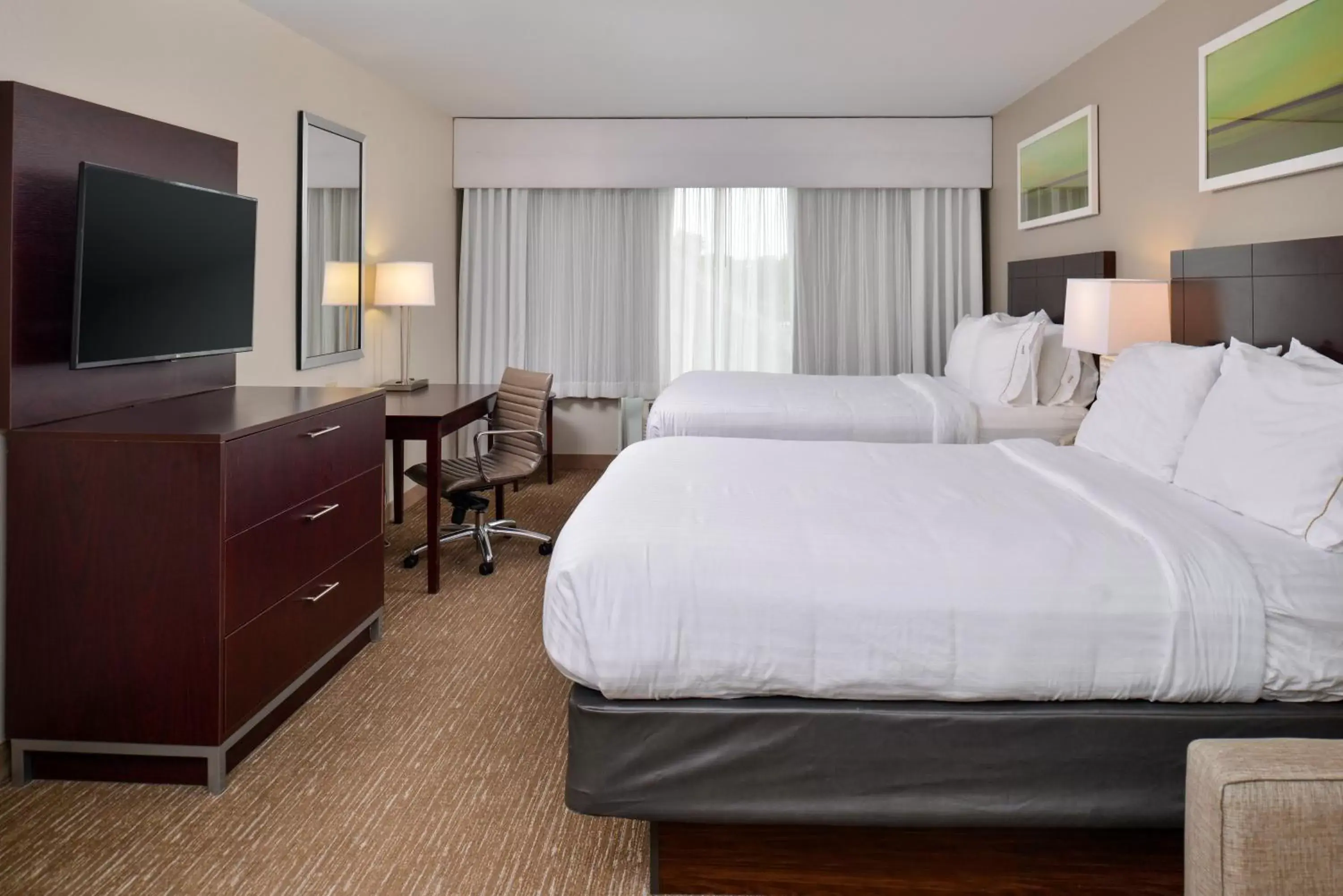 Photo of the whole room, Bed in Holiday Inn Express Hotel & Suites Lafayette, an IHG Hotel
