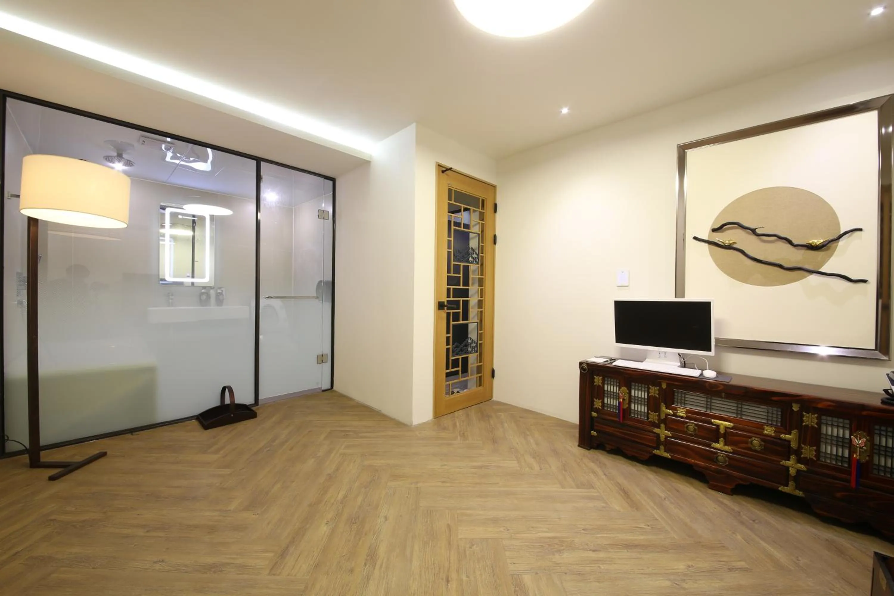 Family in Avenue Hotel