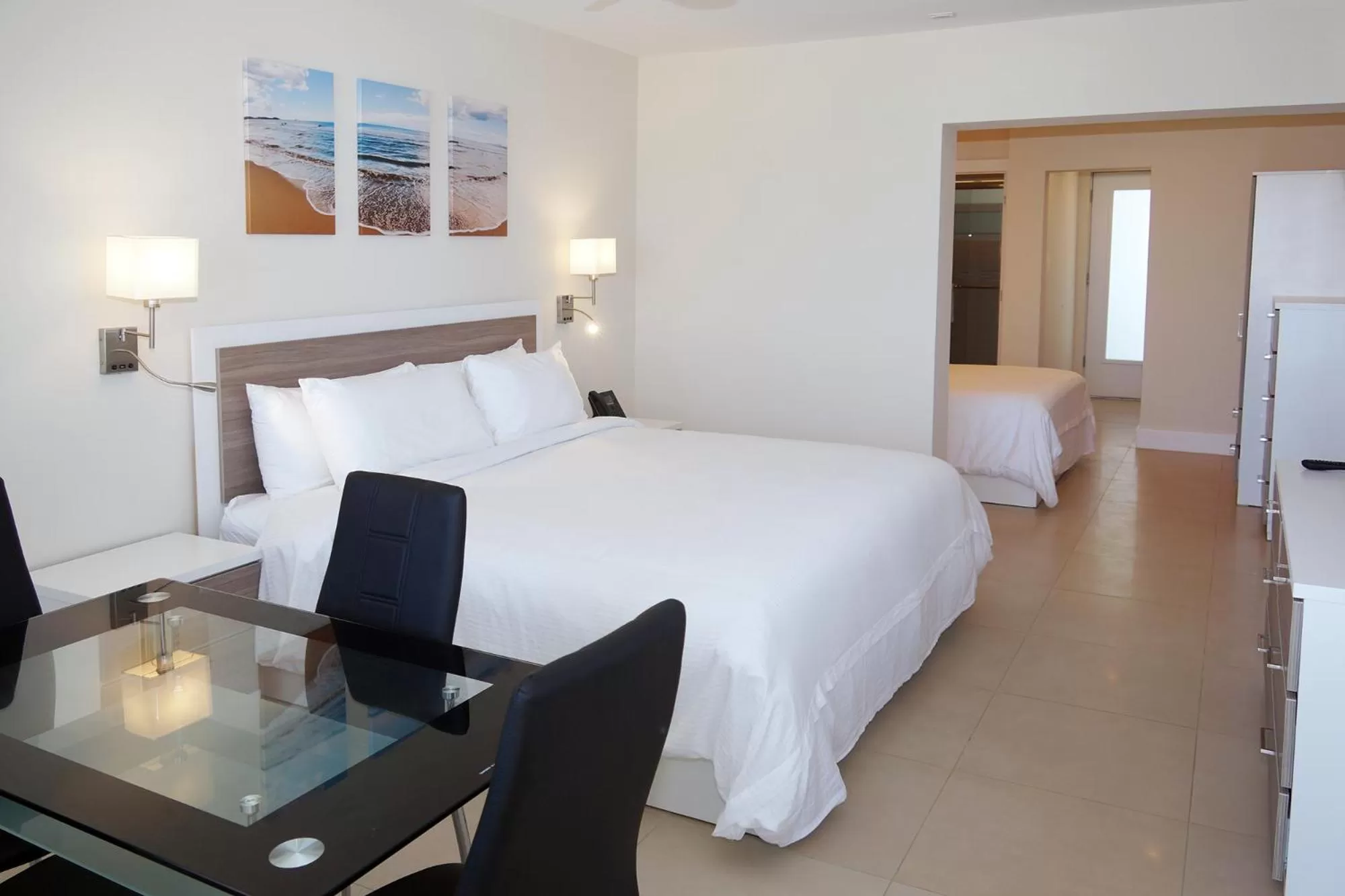 Photo of the whole room, Bed in Diane Oceanfront Suites