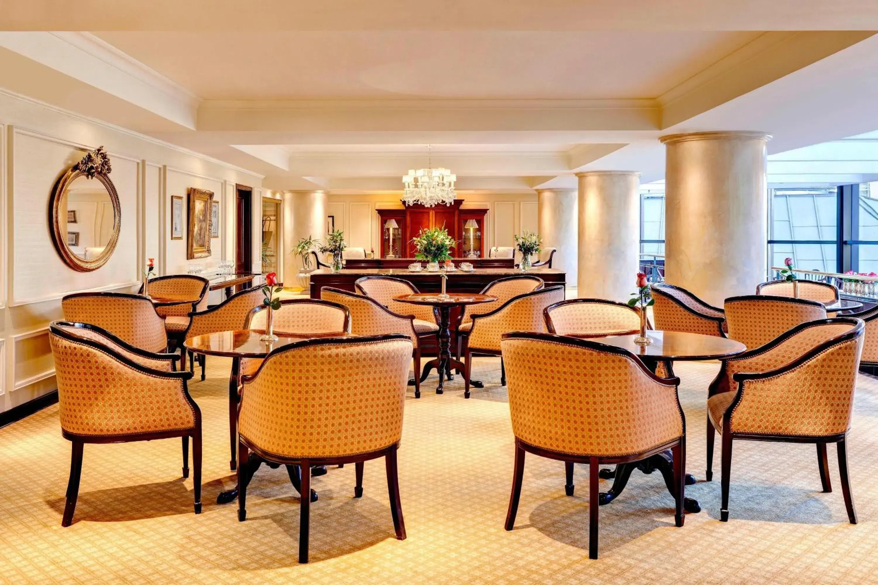 Restaurant/places to eat, Lounge/Bar in Park Tower, A Luxury Collection Hotel, Buenos Aires