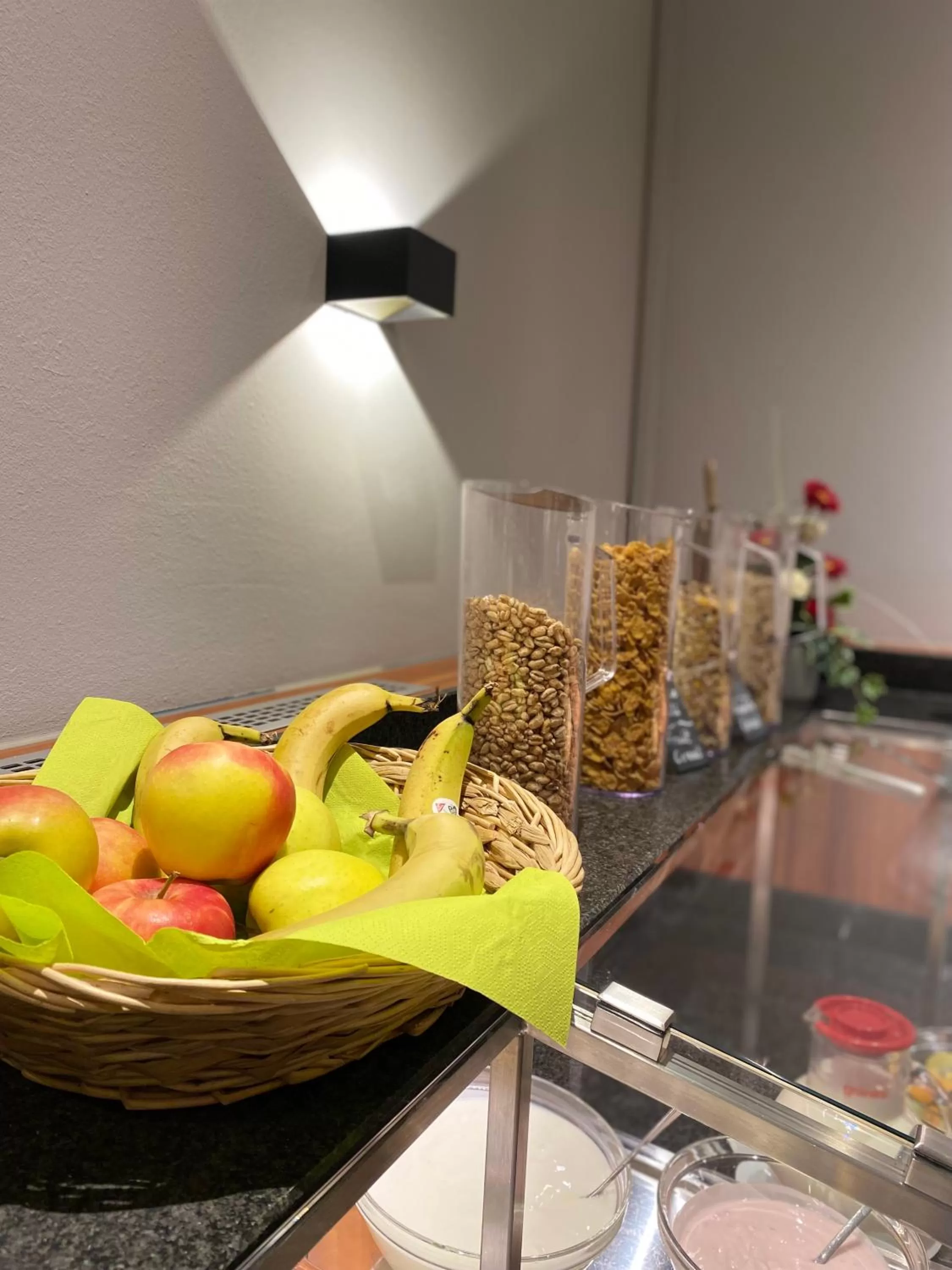 Breakfast in INVITE Hotel an der Kaiserburg