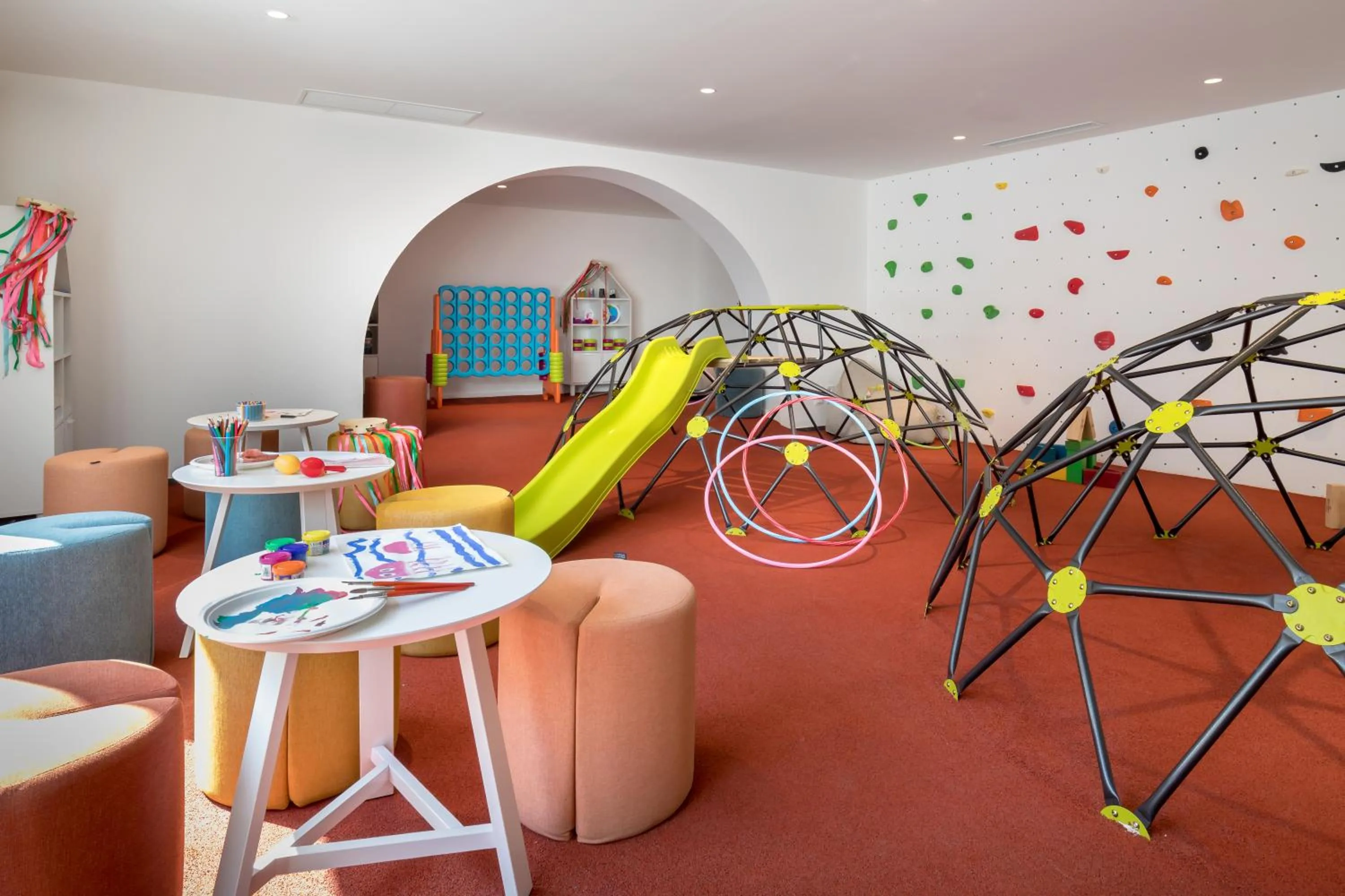 children in Barceló Ponent Beach