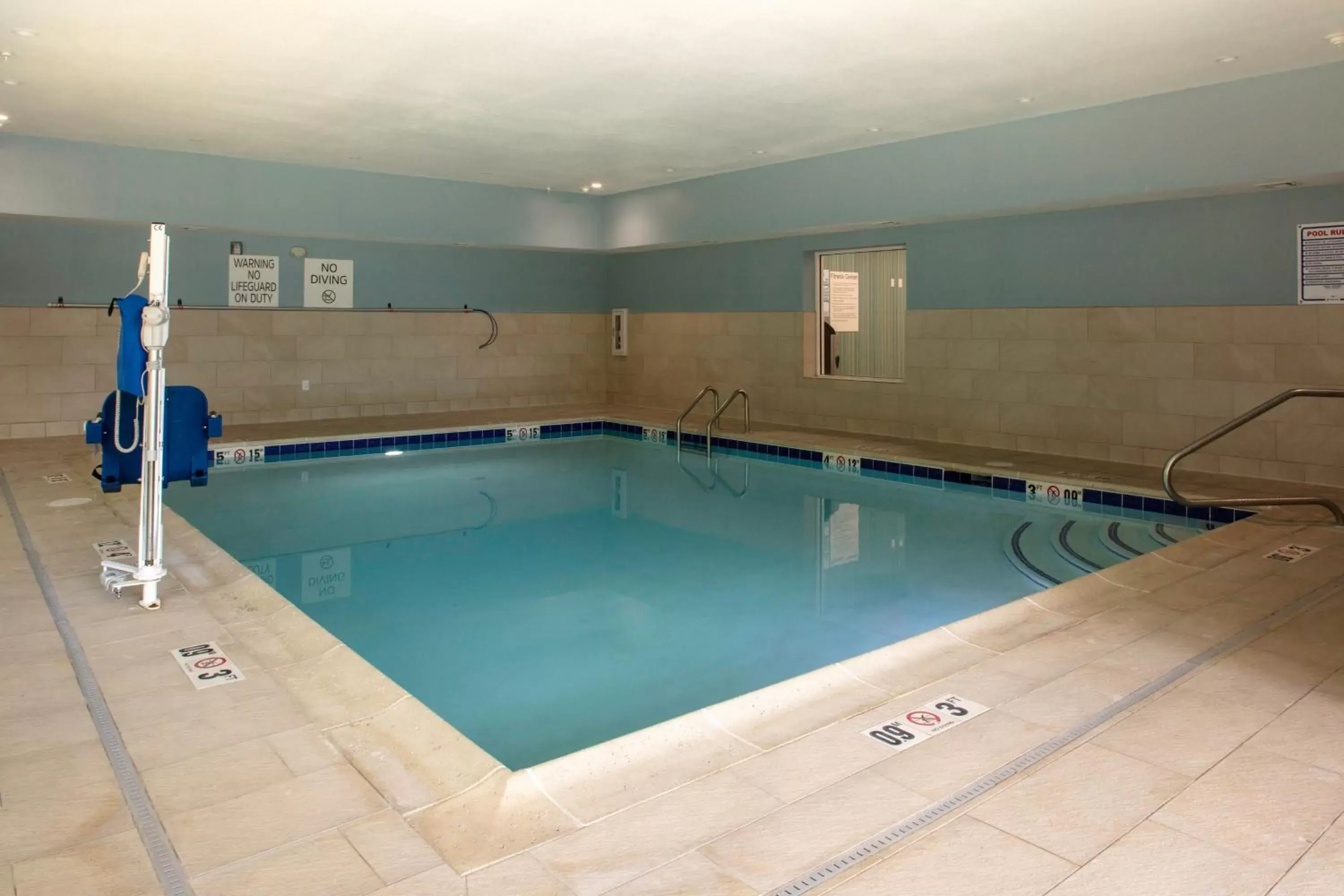 Swimming Pool in Holiday Inn Express - Wells-Ogunquit-Kennebunk, an IHG Hotel