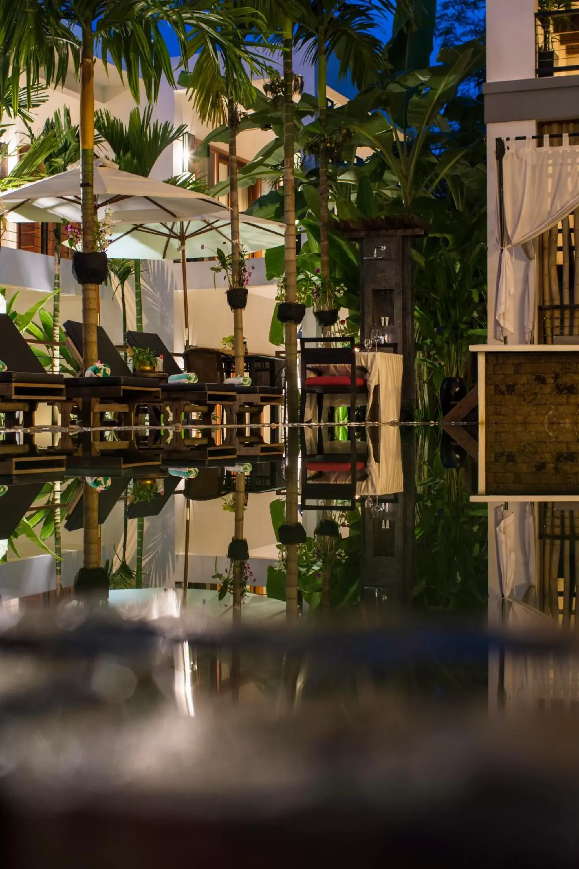 Lounge or bar, Swimming Pool in SAKABAN Residence