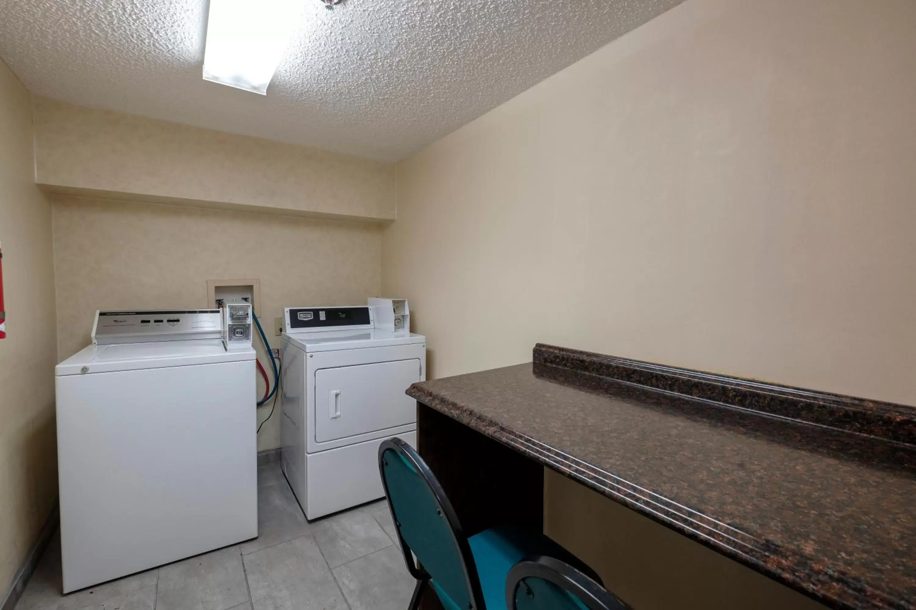 Other, Kitchen/Kitchenette in Red Roof Inn PLUS+ Palm Coast