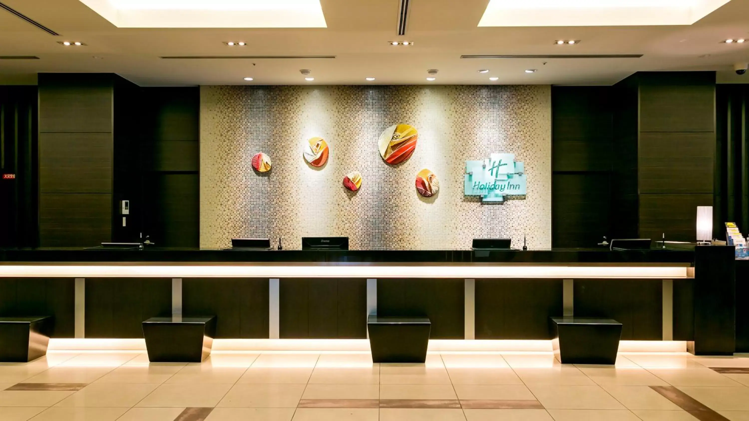 Lobby or reception in Holiday Inn Osaka Namba, an IHG Hotel
