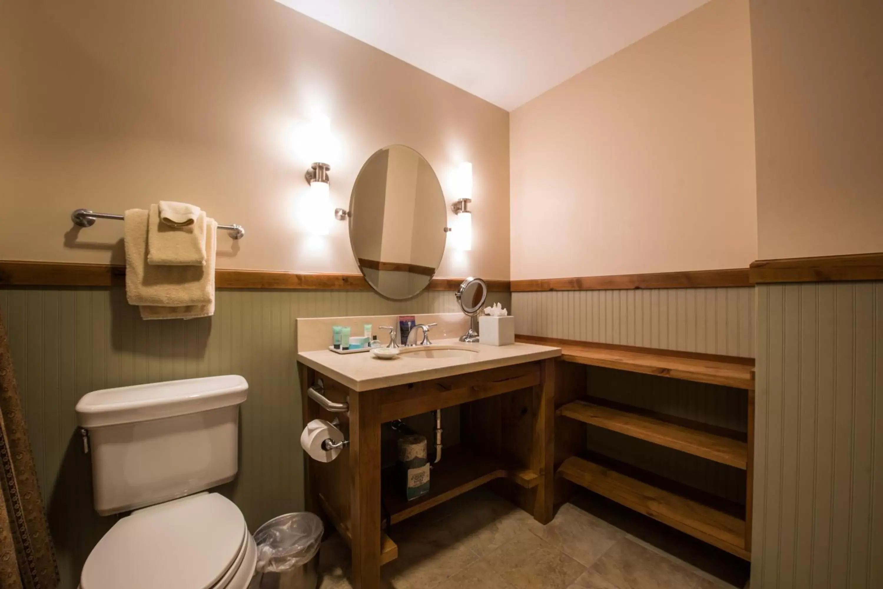 Bathroom in The Lodge at Mountaineer Square