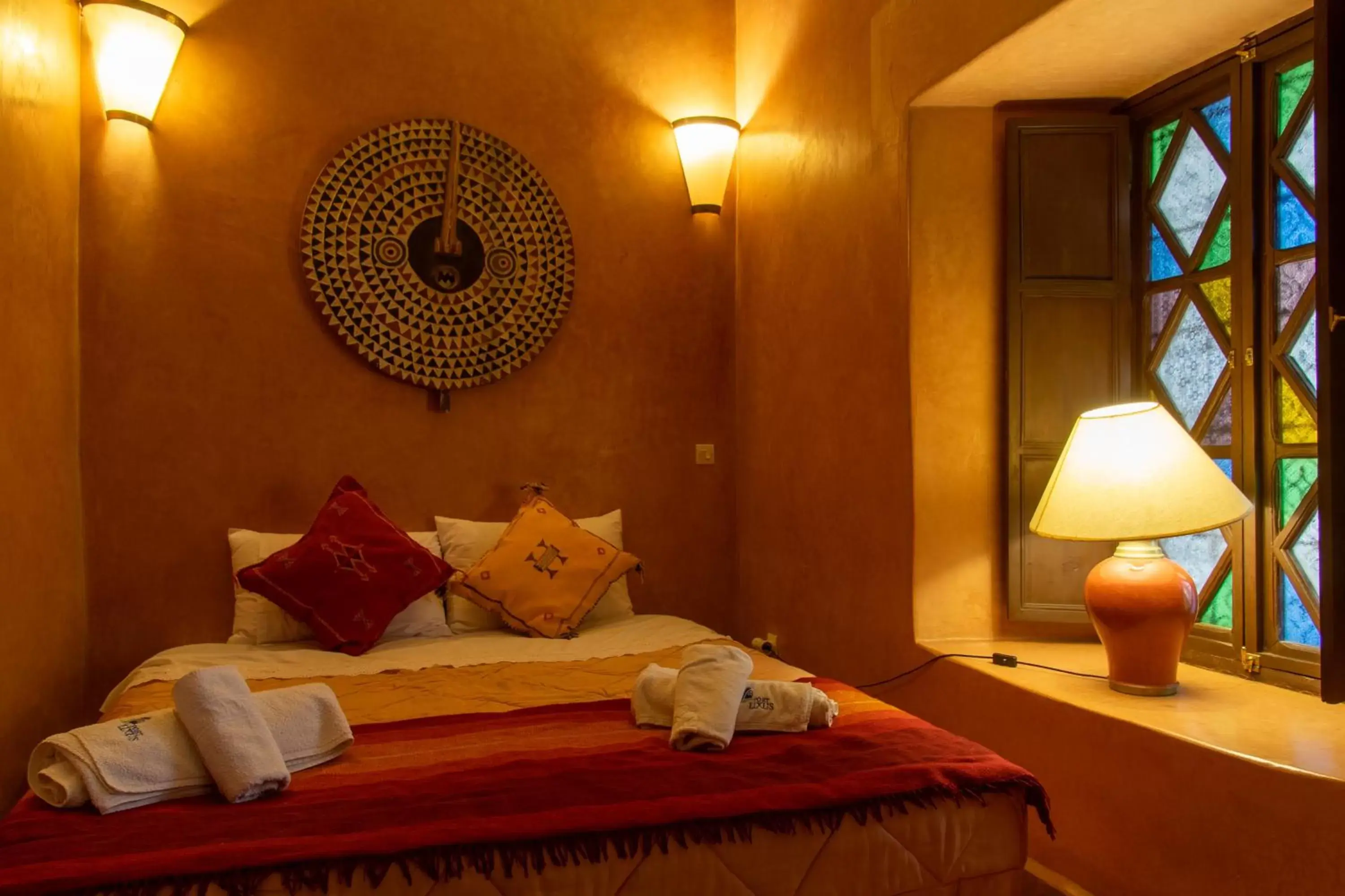 Bedroom, Bed in Riad Le Jardin de Lea, Suites & Spa