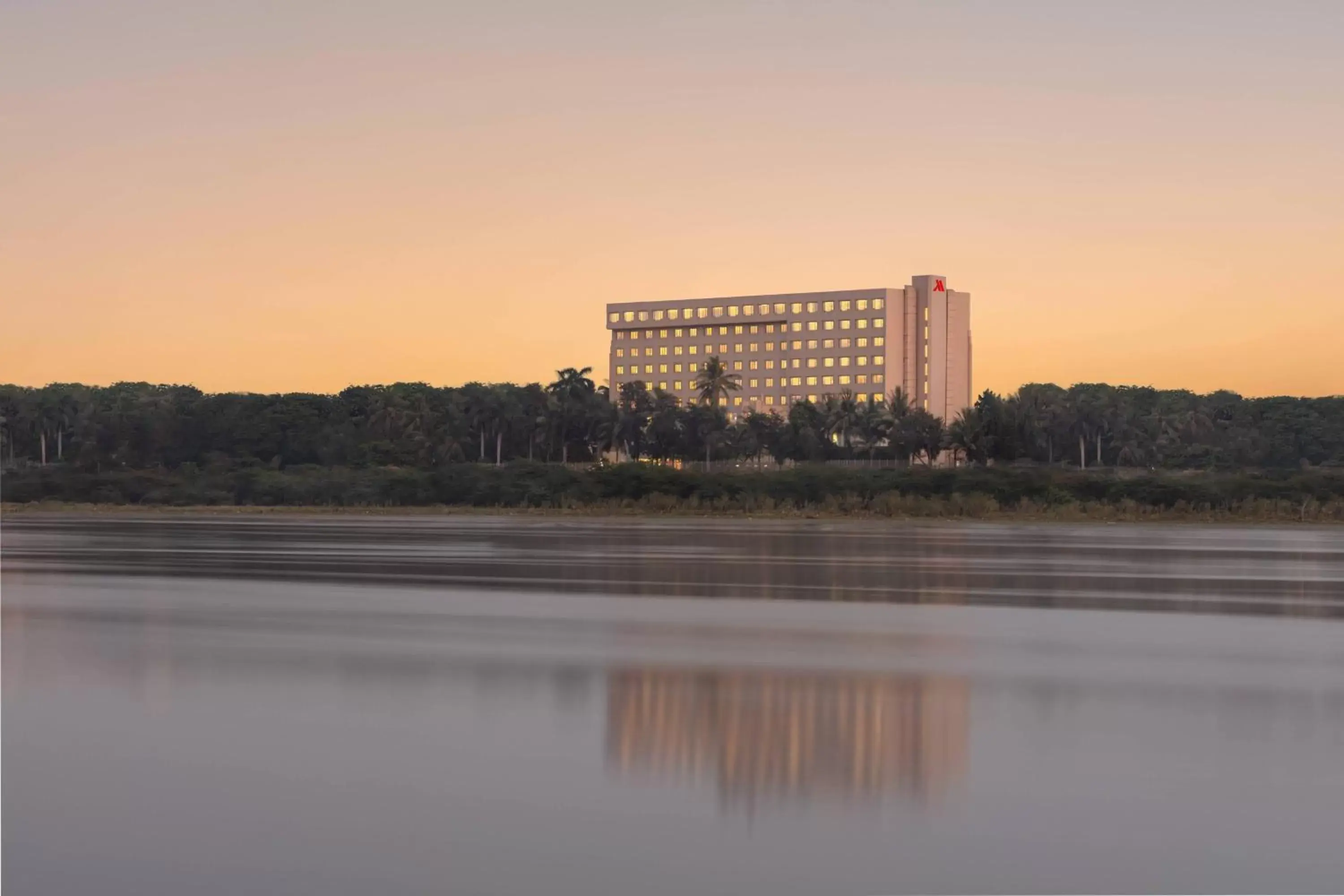 Property building, Sunrise/Sunset in Surat Marriott Hotel