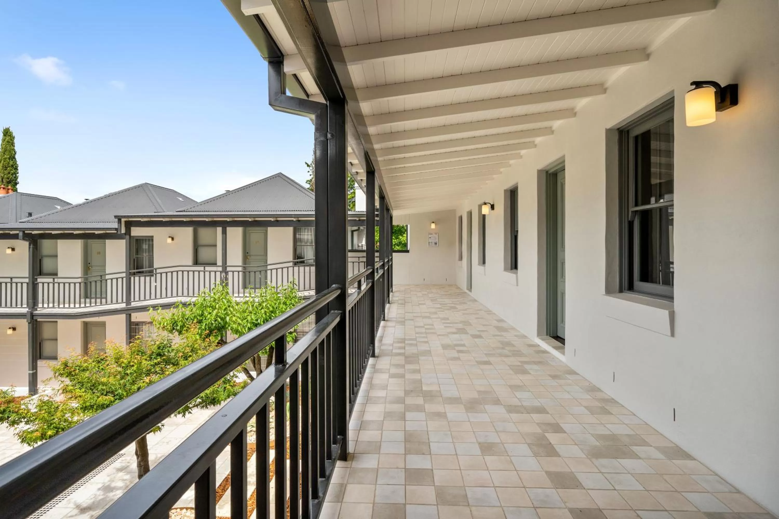 Property building in Wildes Hotel Kangaroo Valley