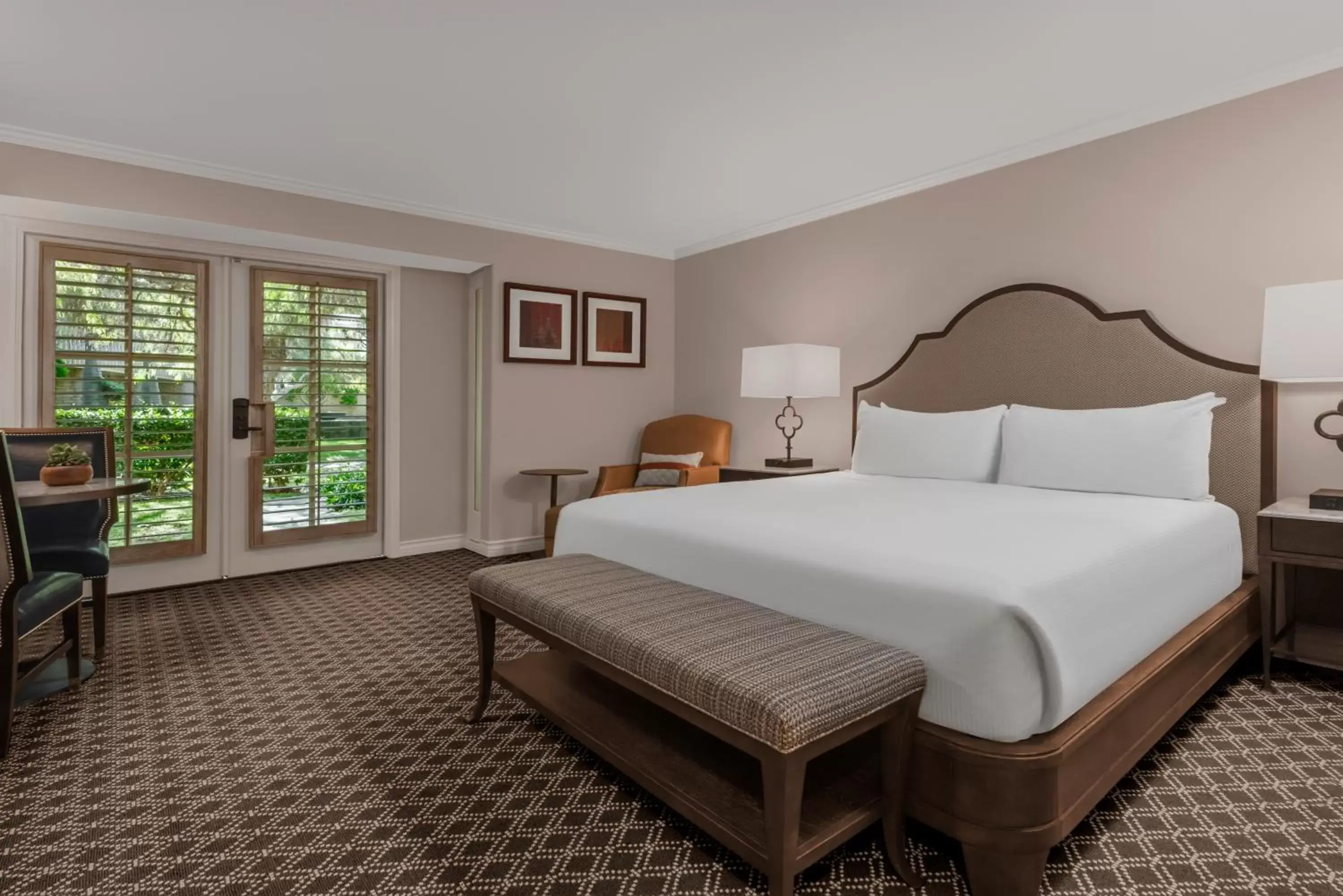 Bedroom, Bed in Rancho Bernardo Inn