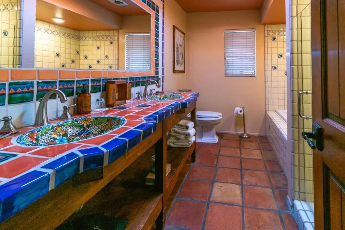 Bathroom in Hacienda del Sol Guest Ranch Resort