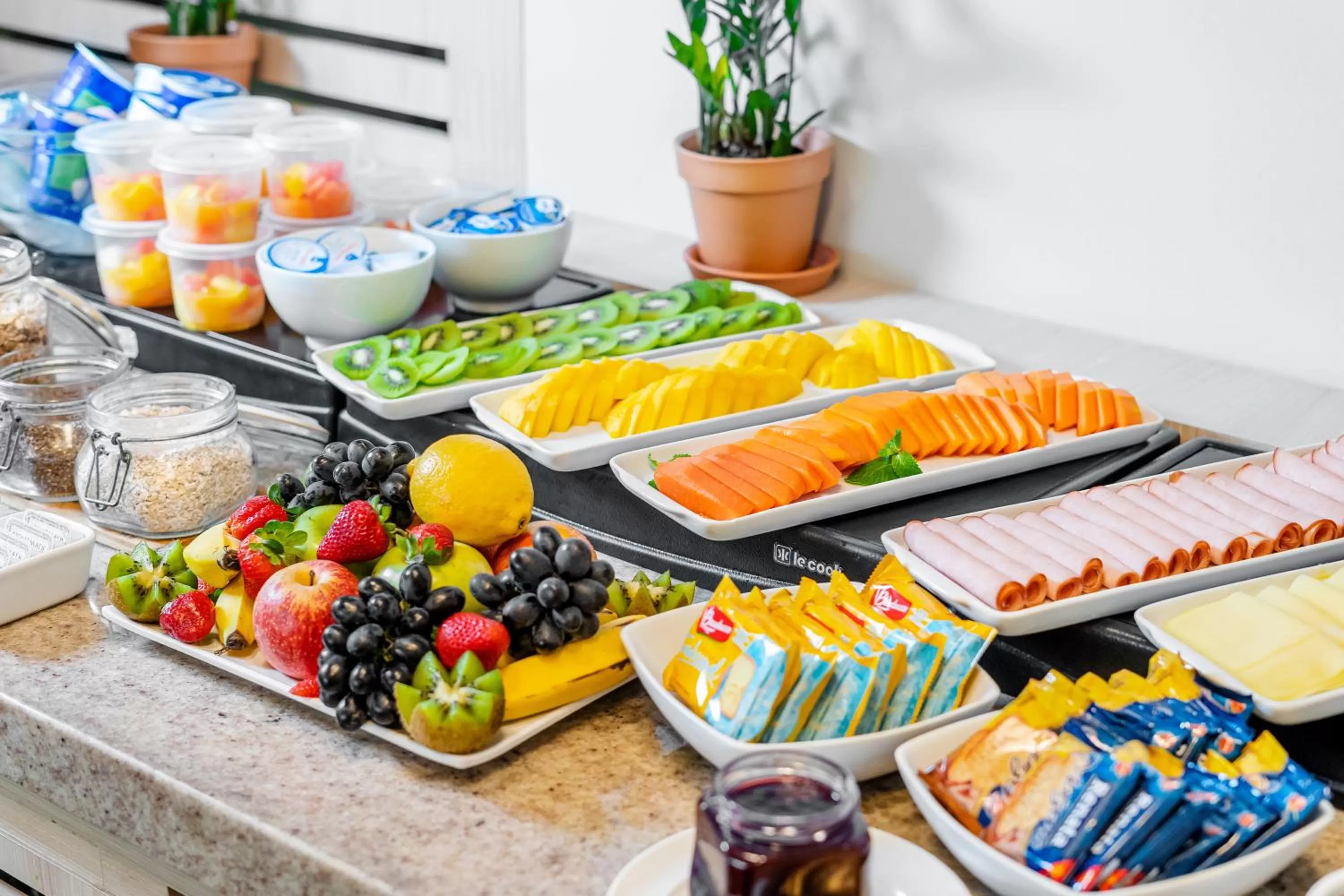 Breakfast in Matiz Niterói Design Hotel