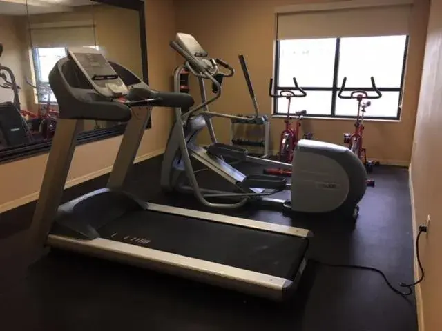 Fitness centre/facilities in Marble Waters Hotel & Suites, Trademark by Wyndham Fitness centre/facilities in Marble Waters Hotel & Suites, Trademark by Wyndham