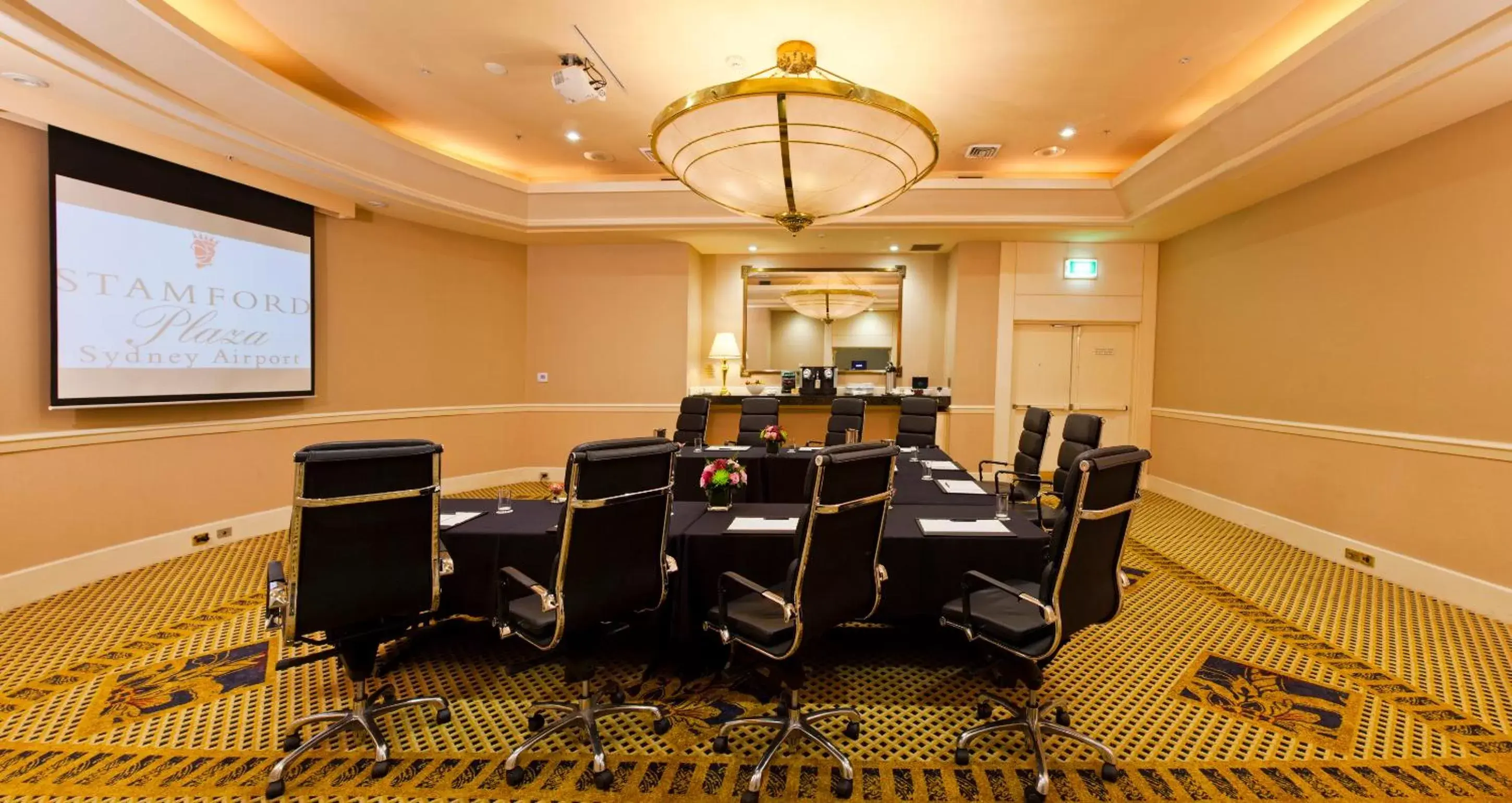 Business facilities in Stamford Plaza Sydney Airport Hotel & Conference Centre