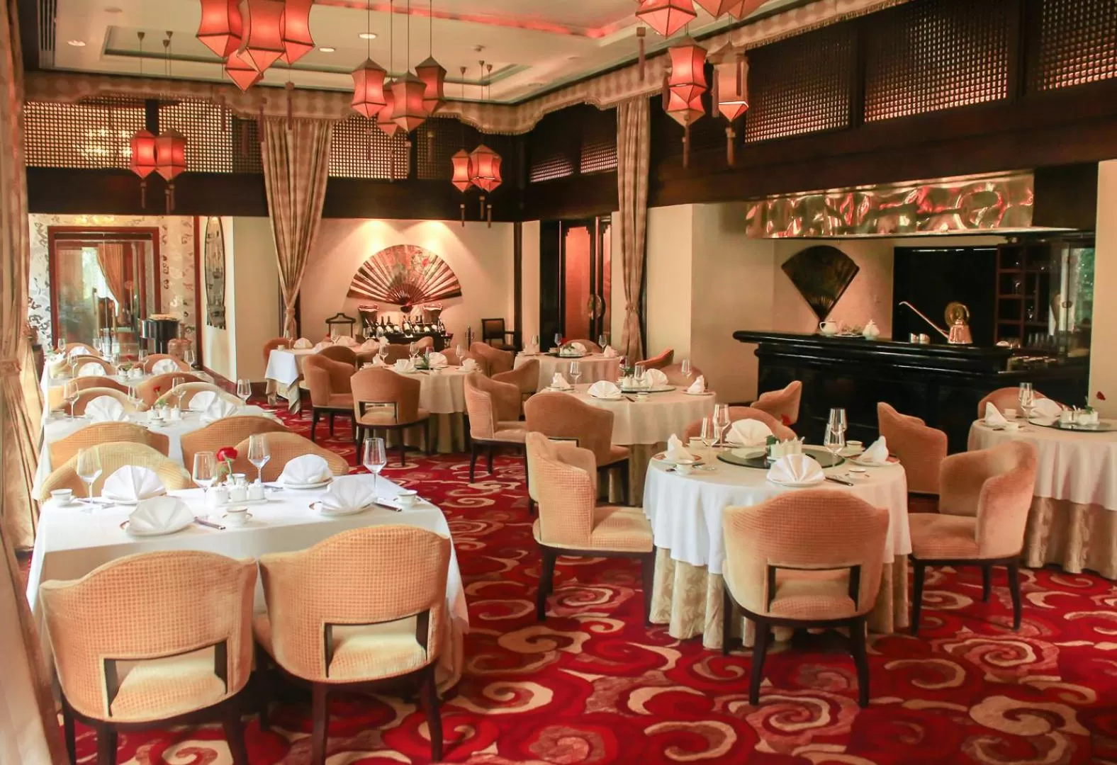 Restaurant/places to eat in Taj Krishna