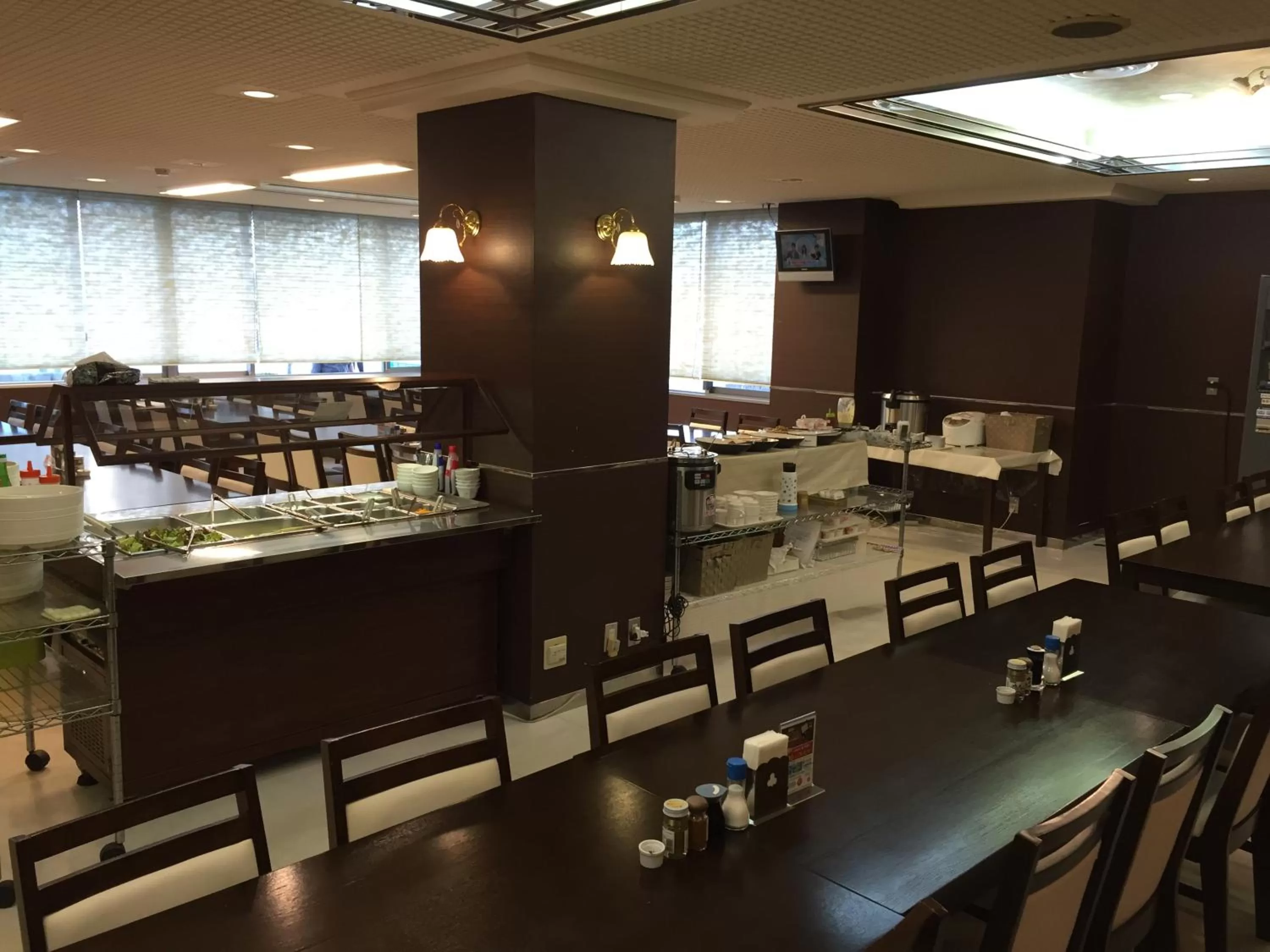 Restaurant/places to eat in Hotel Crown Hills Oita