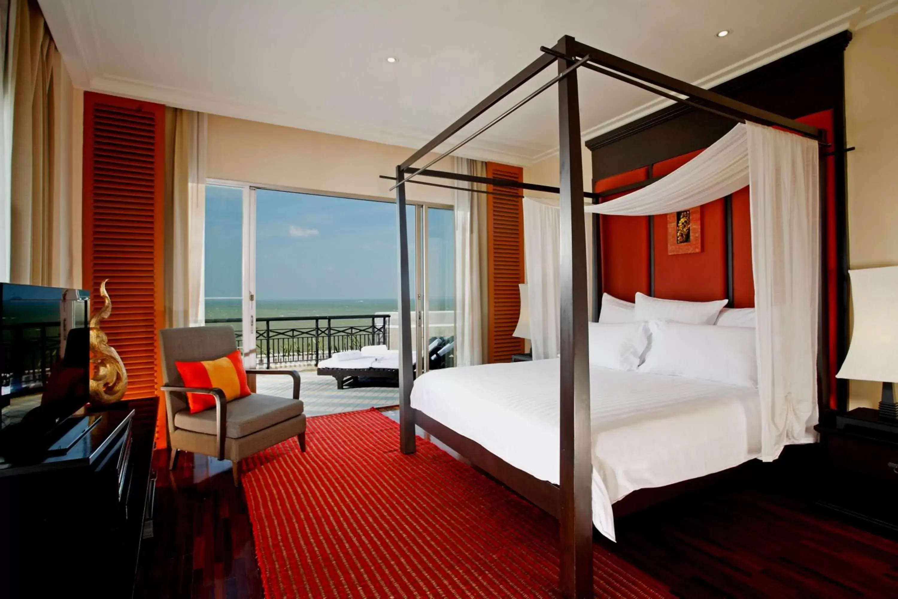 Bed in Hilton Hua Hin Resort & Spa