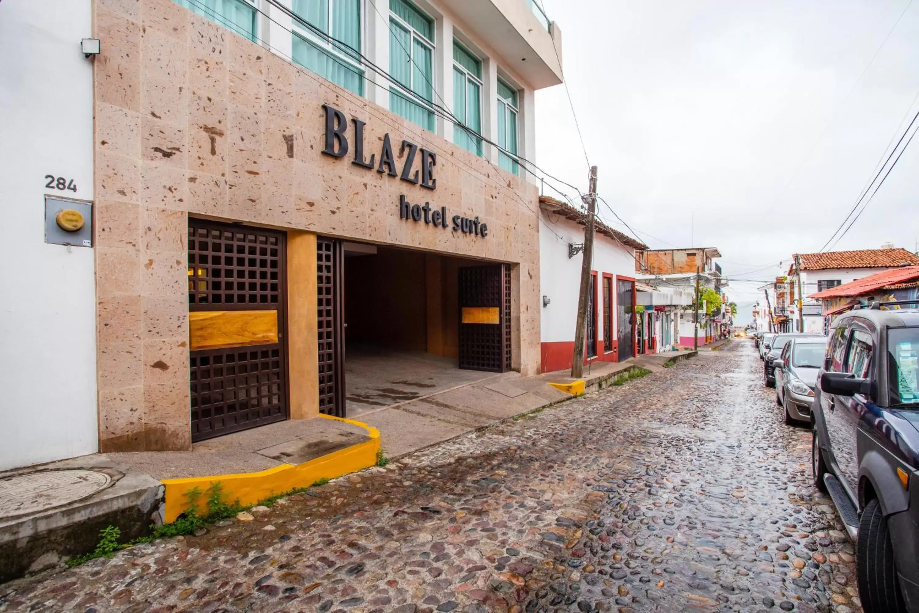 Facade/entrance in BLAZE Hotel & Suites Puerto Vallarta