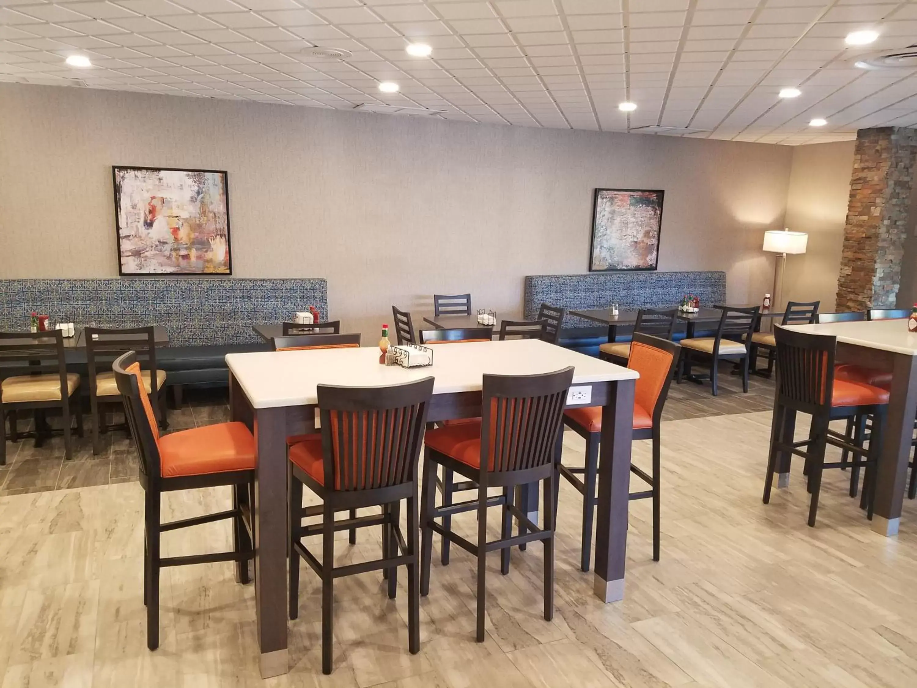 Restaurant/Places to Eat in Best Western Fairfax City