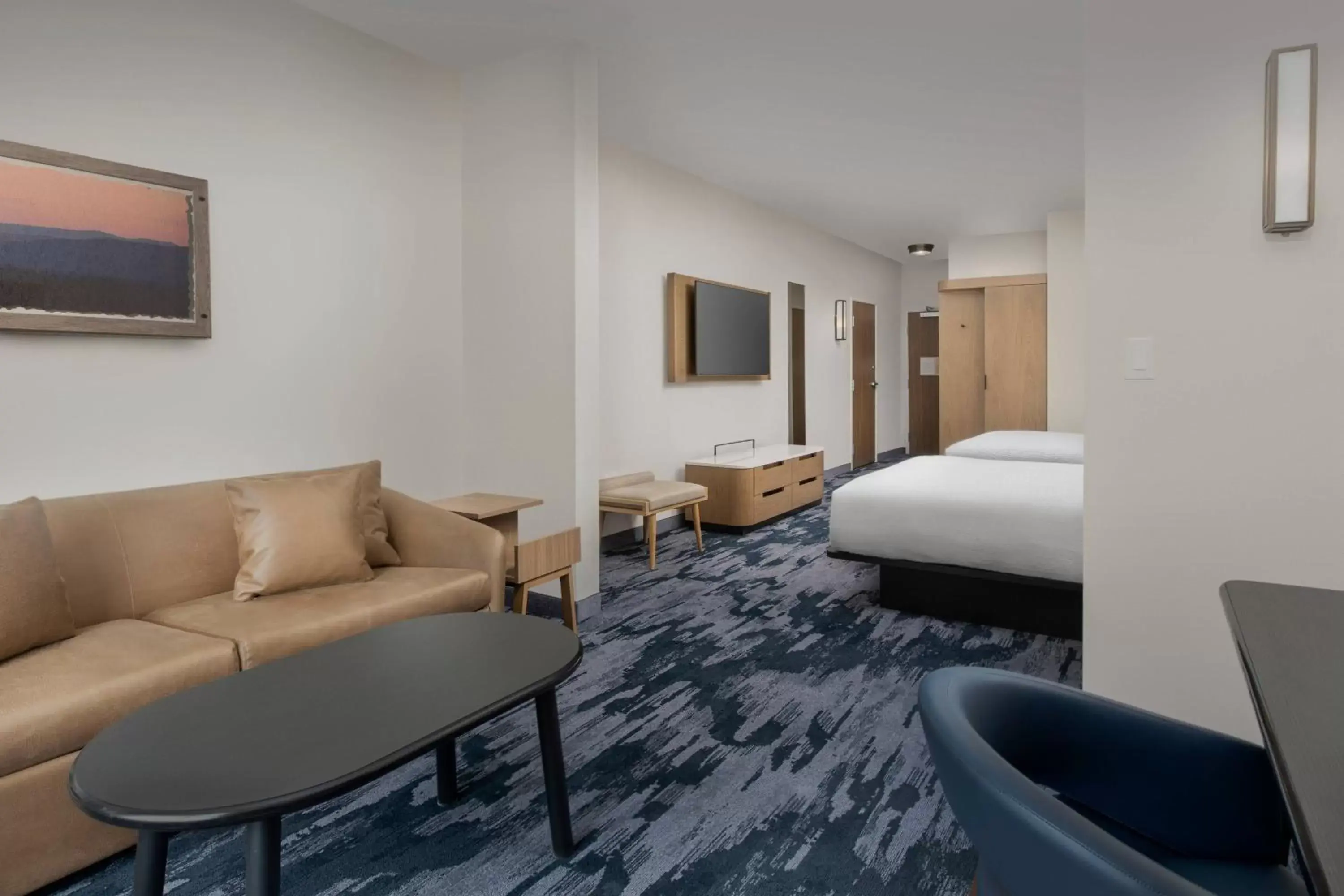 Bedroom, Seating Area in Fairfield Inn & Suites by Marriott Santa Rosa Rohnert Park