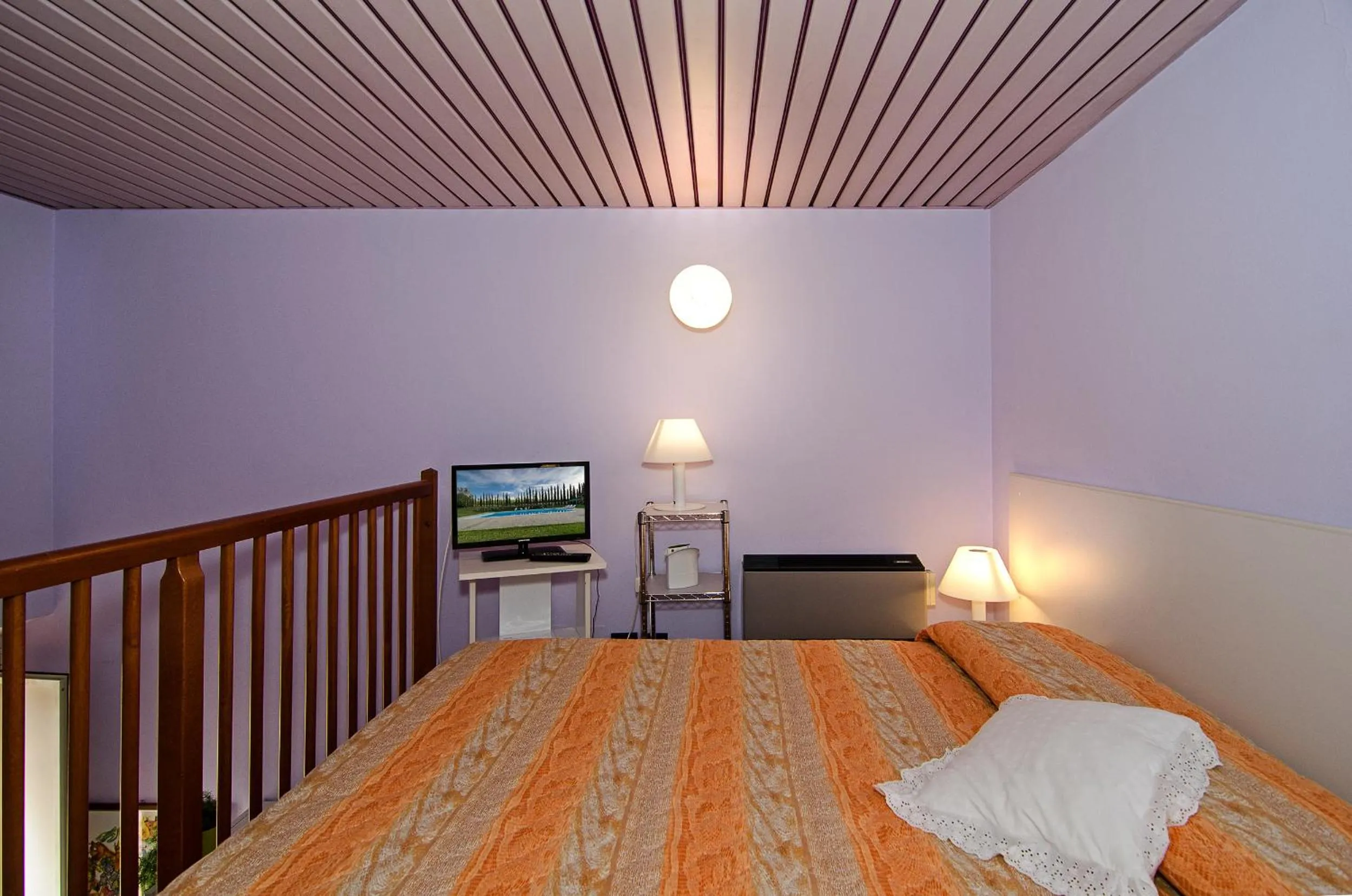 Photo of the whole room, Bed in Hotel Rex