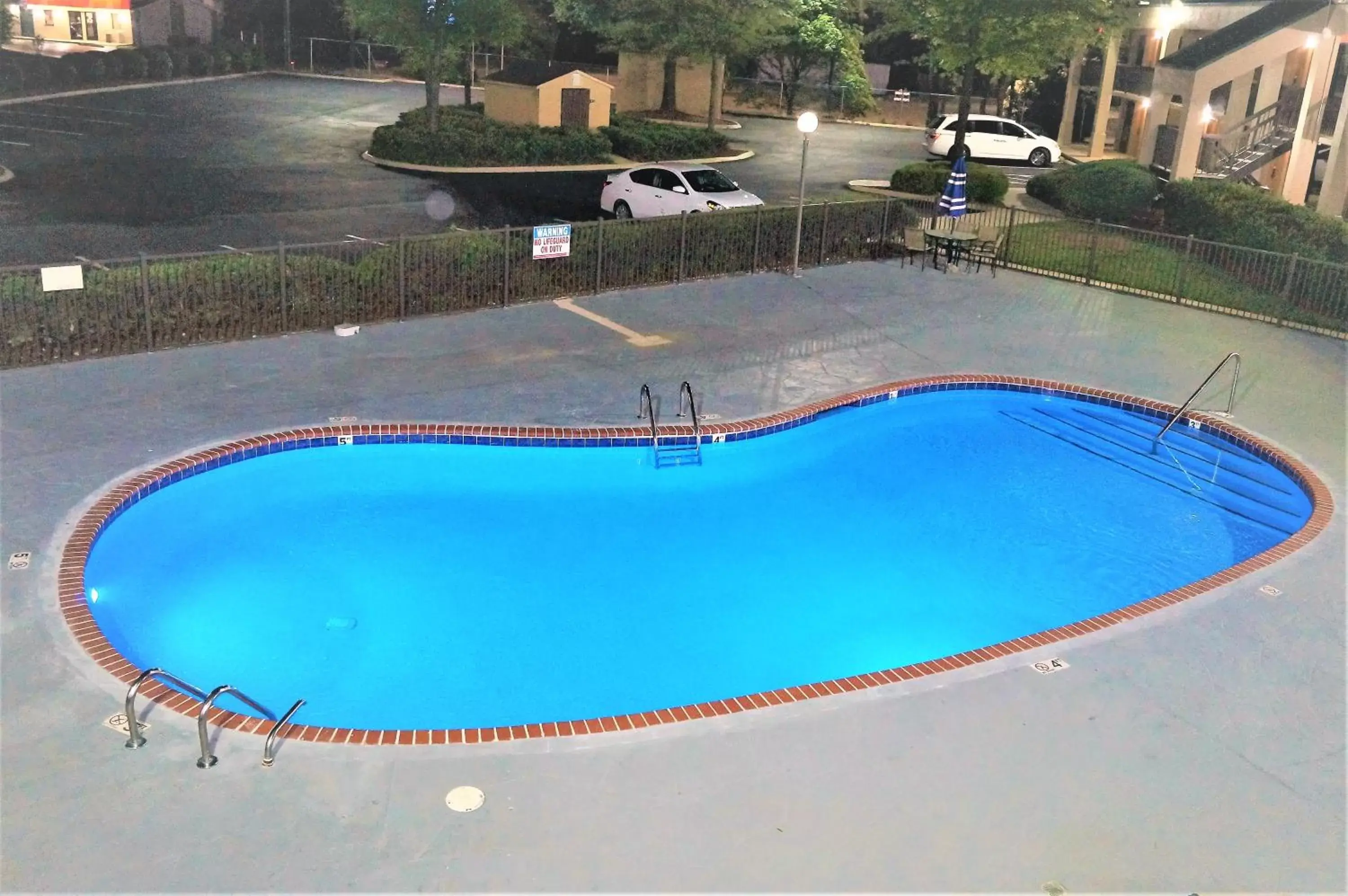 Pool View in Howard Johnson by Wyndham Greensboro Near the Coliseum