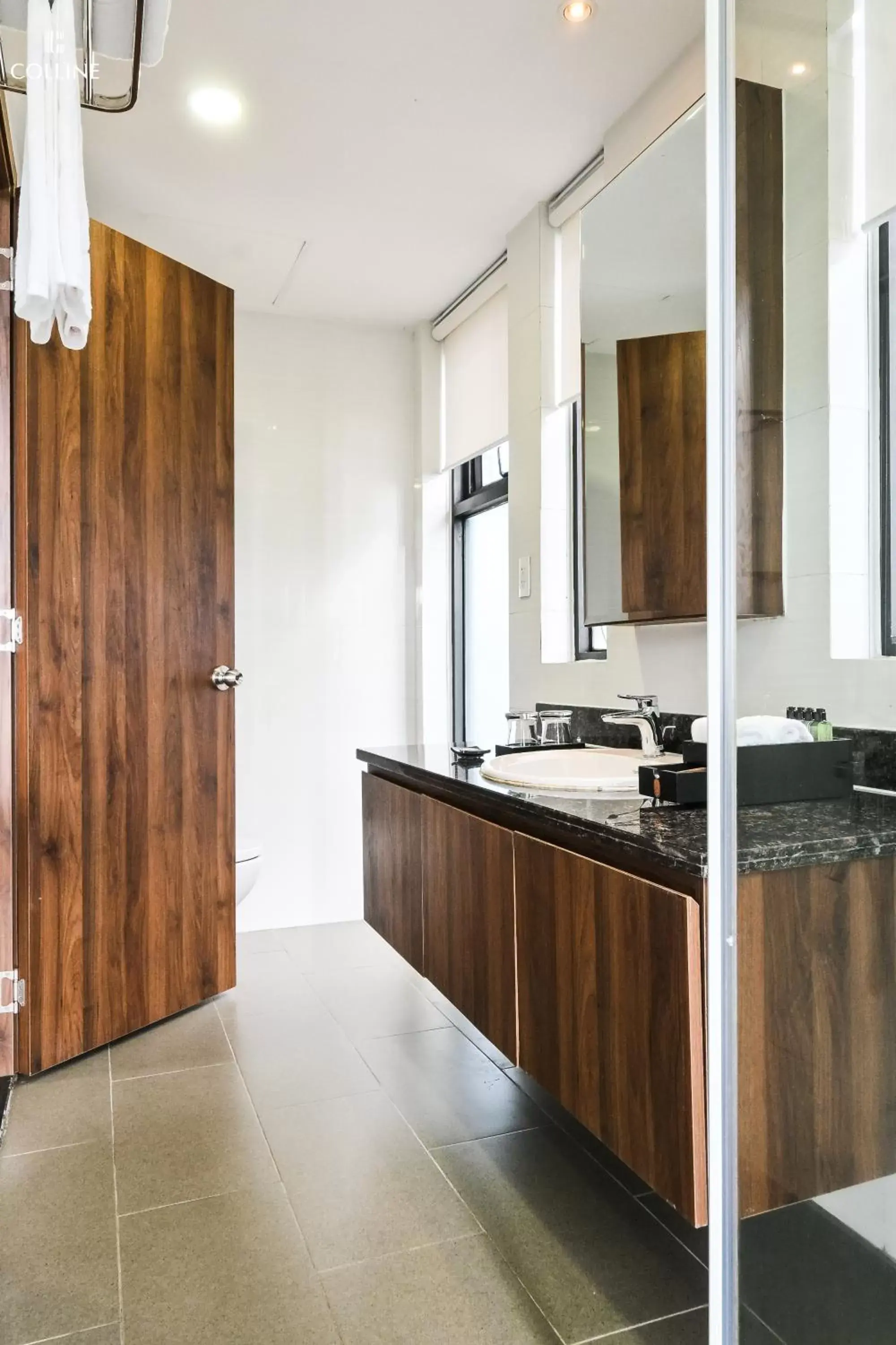 Bathroom in Hôtel Colline