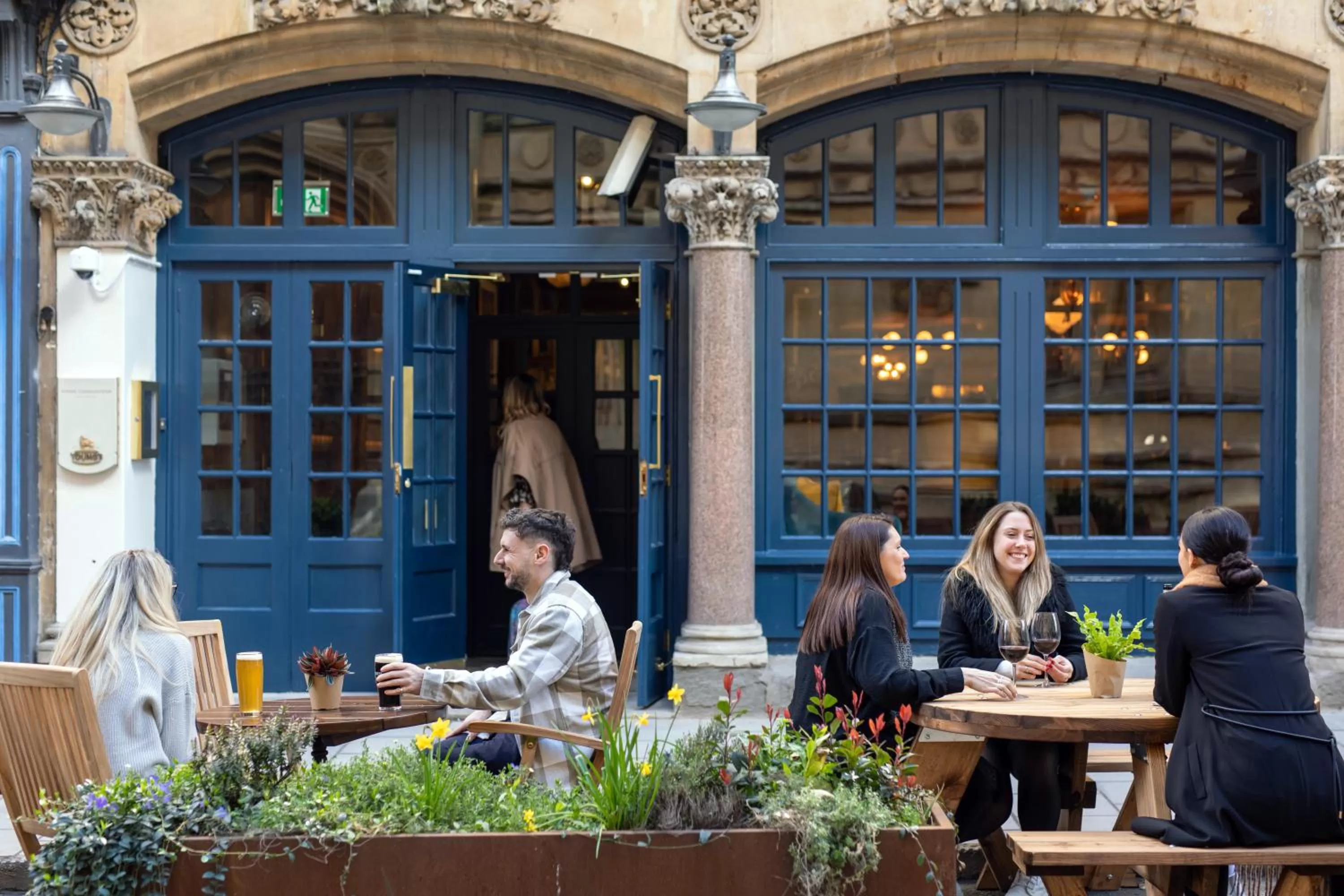 Property building in Hort's Townhouse