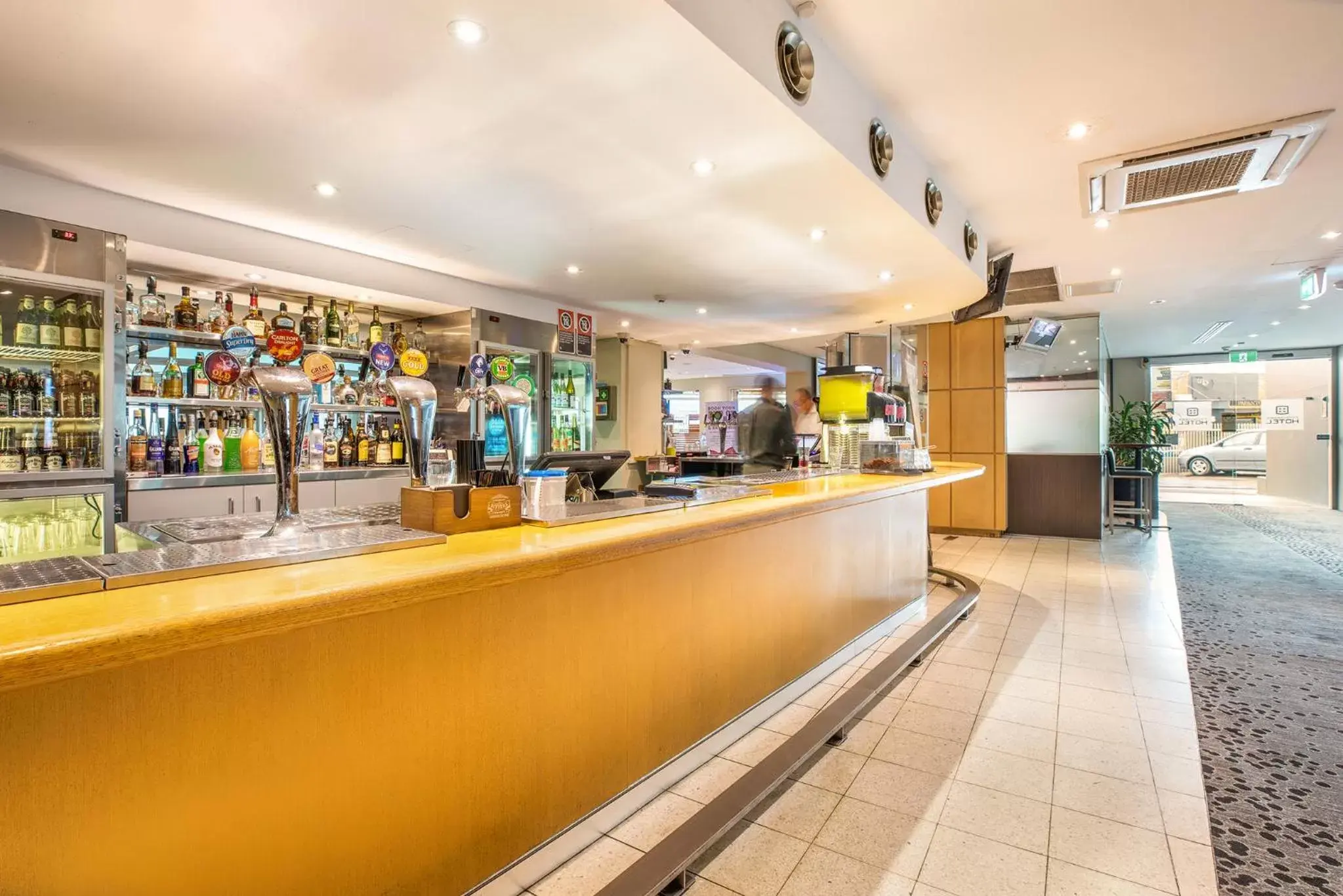 Lounge or bar in Toongabbie Hotel