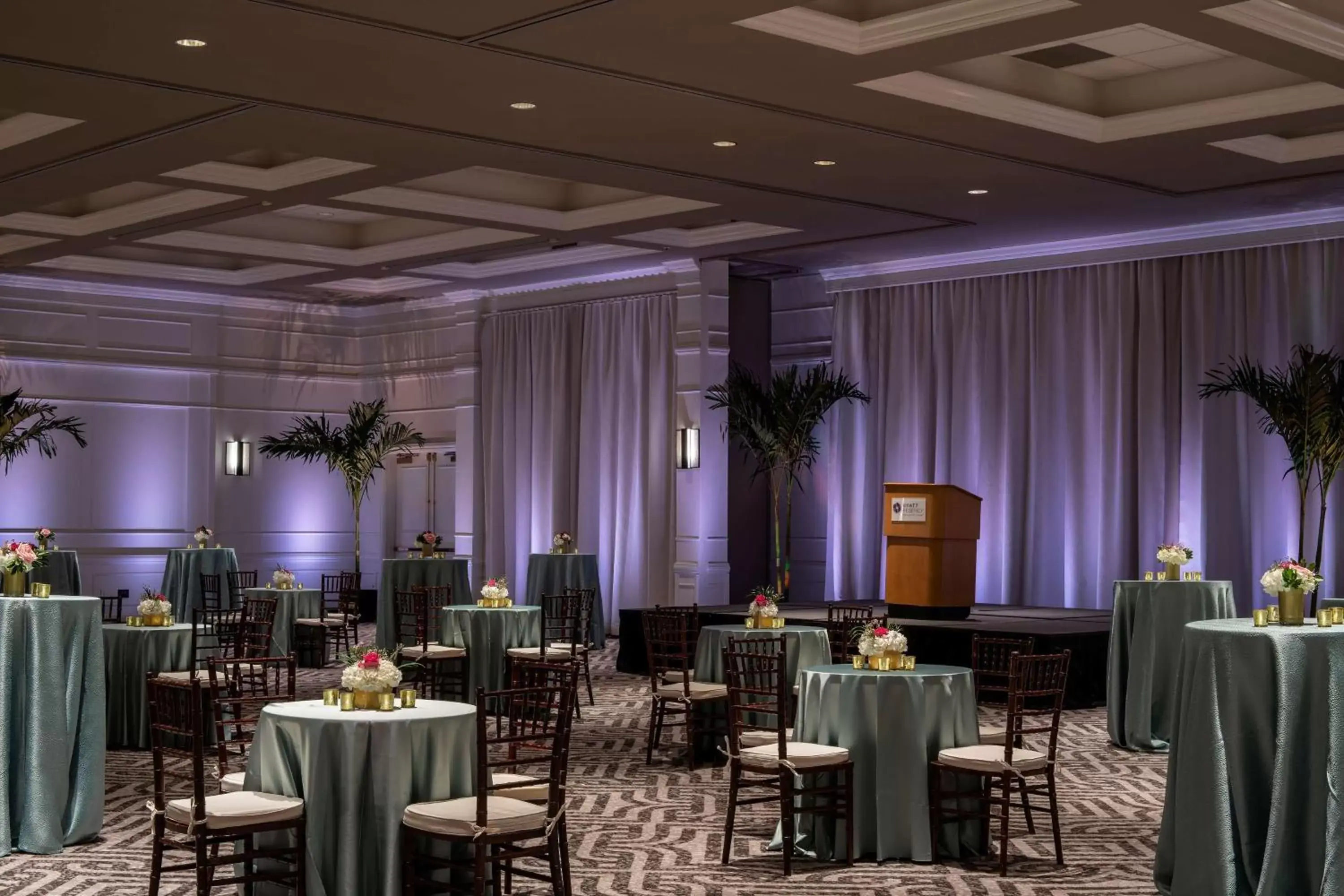 Banquet/Function facilities, Restaurant/Places to Eat in Hyatt Regency Orlando International Airport Hotel