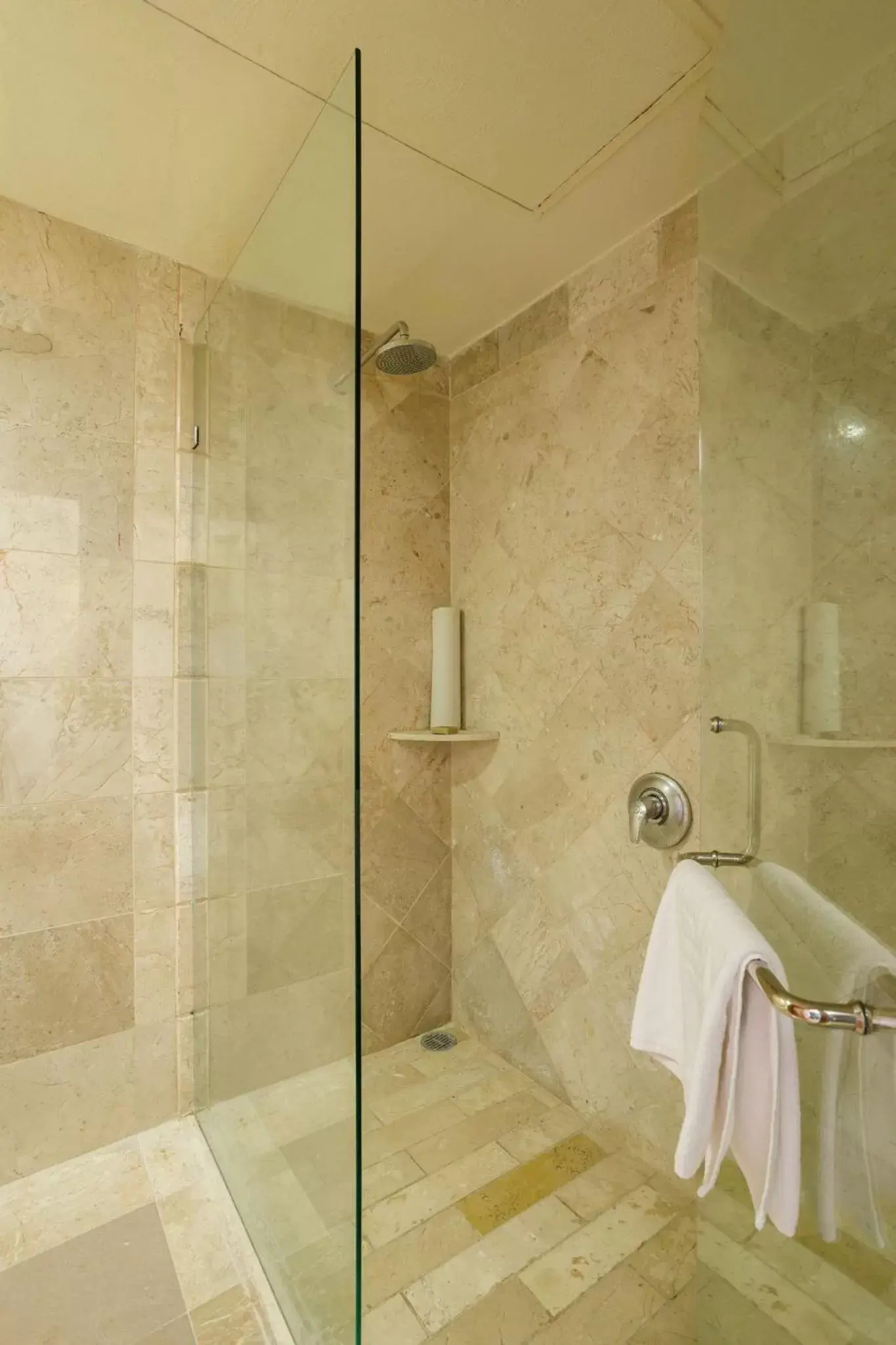 Photo of the whole room, Bathroom in Camino Real Acapulco Diamante