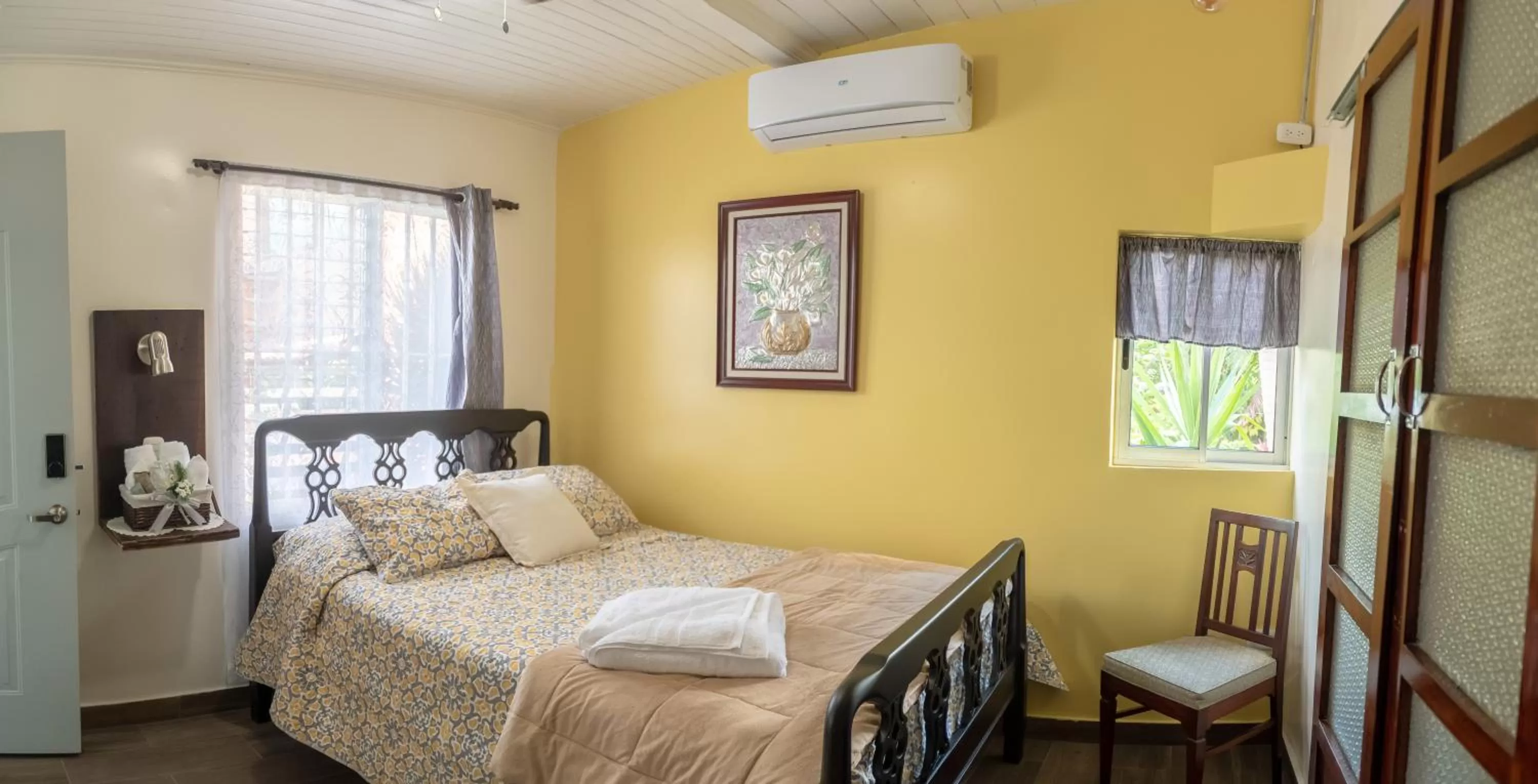 Bed in Alice y Juancito Boutique Hotel