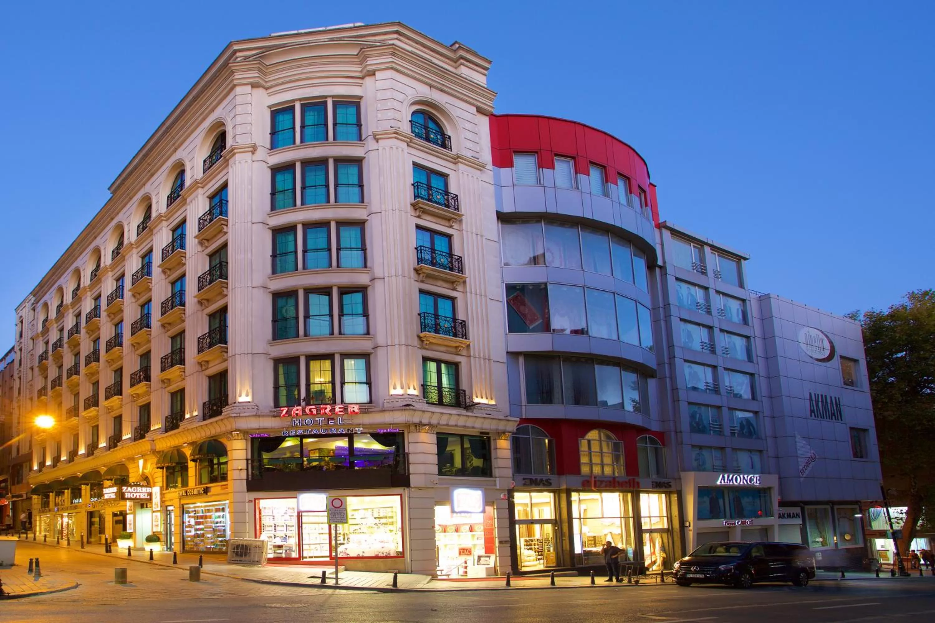 Property building in Zagreb Hotel