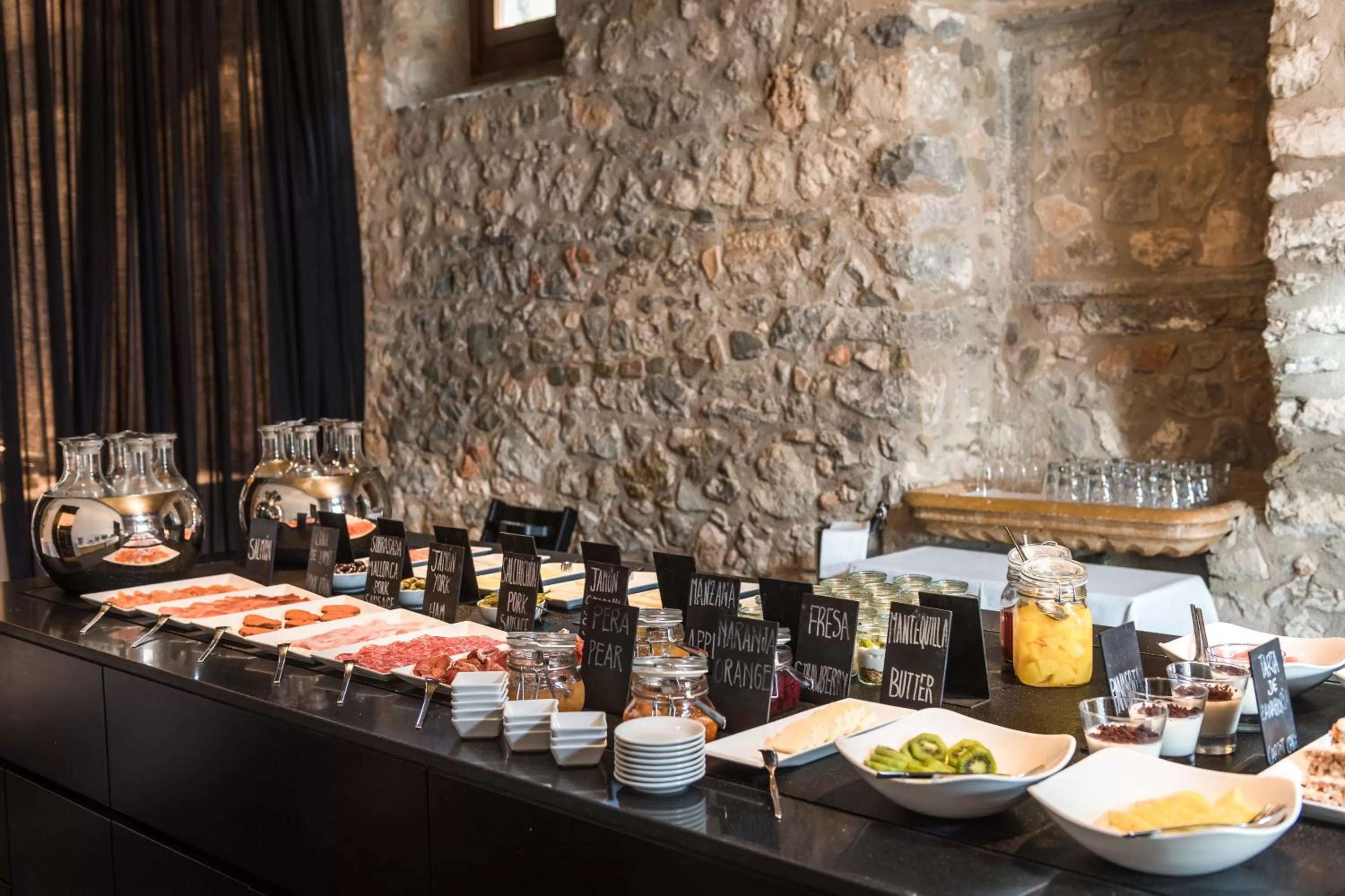 Breakfast in Son Brull Hotel & Spa - Relais & Chateaux