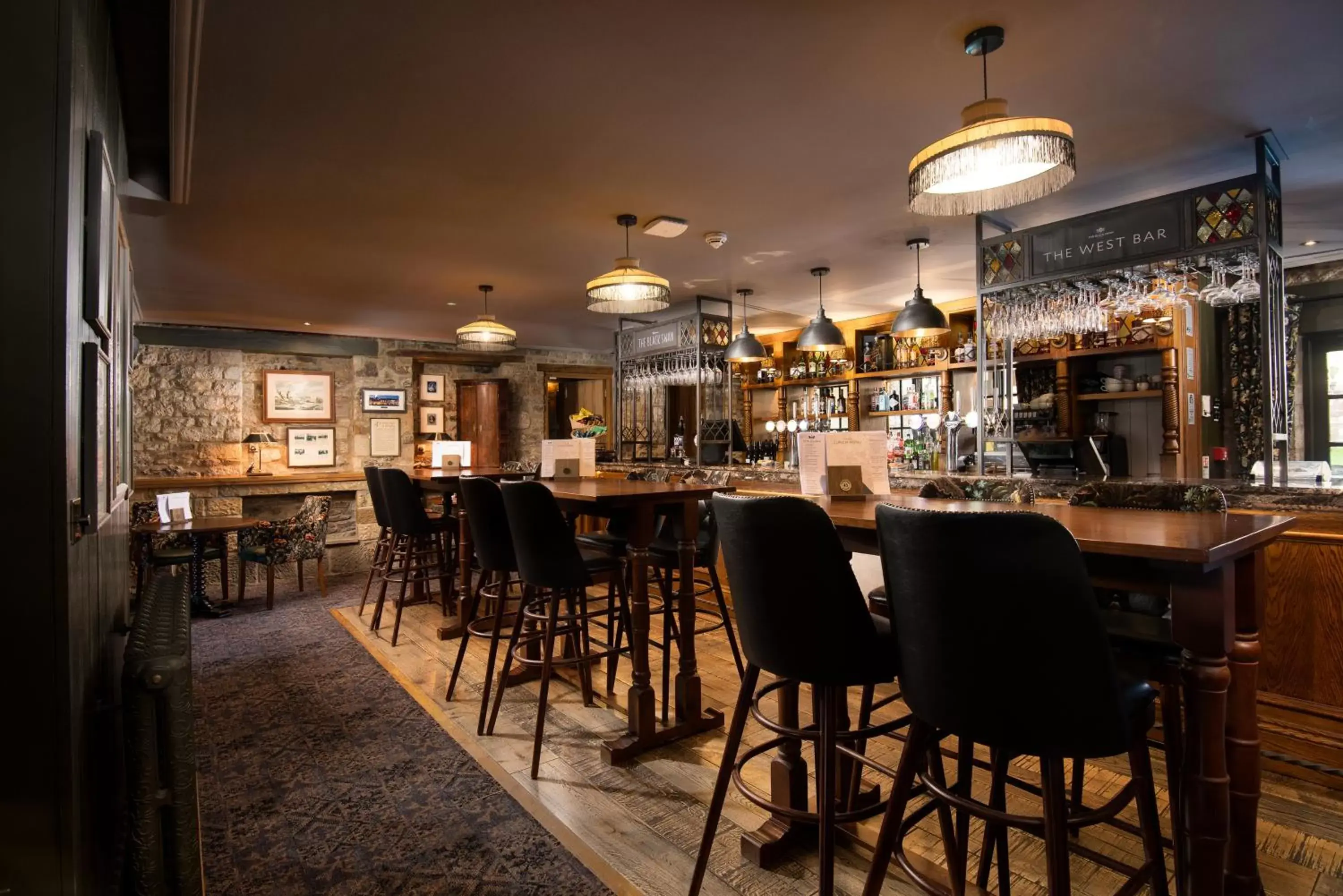 Lounge or bar, Restaurant/Places to Eat in The Black Swan - The Inn Collection Group