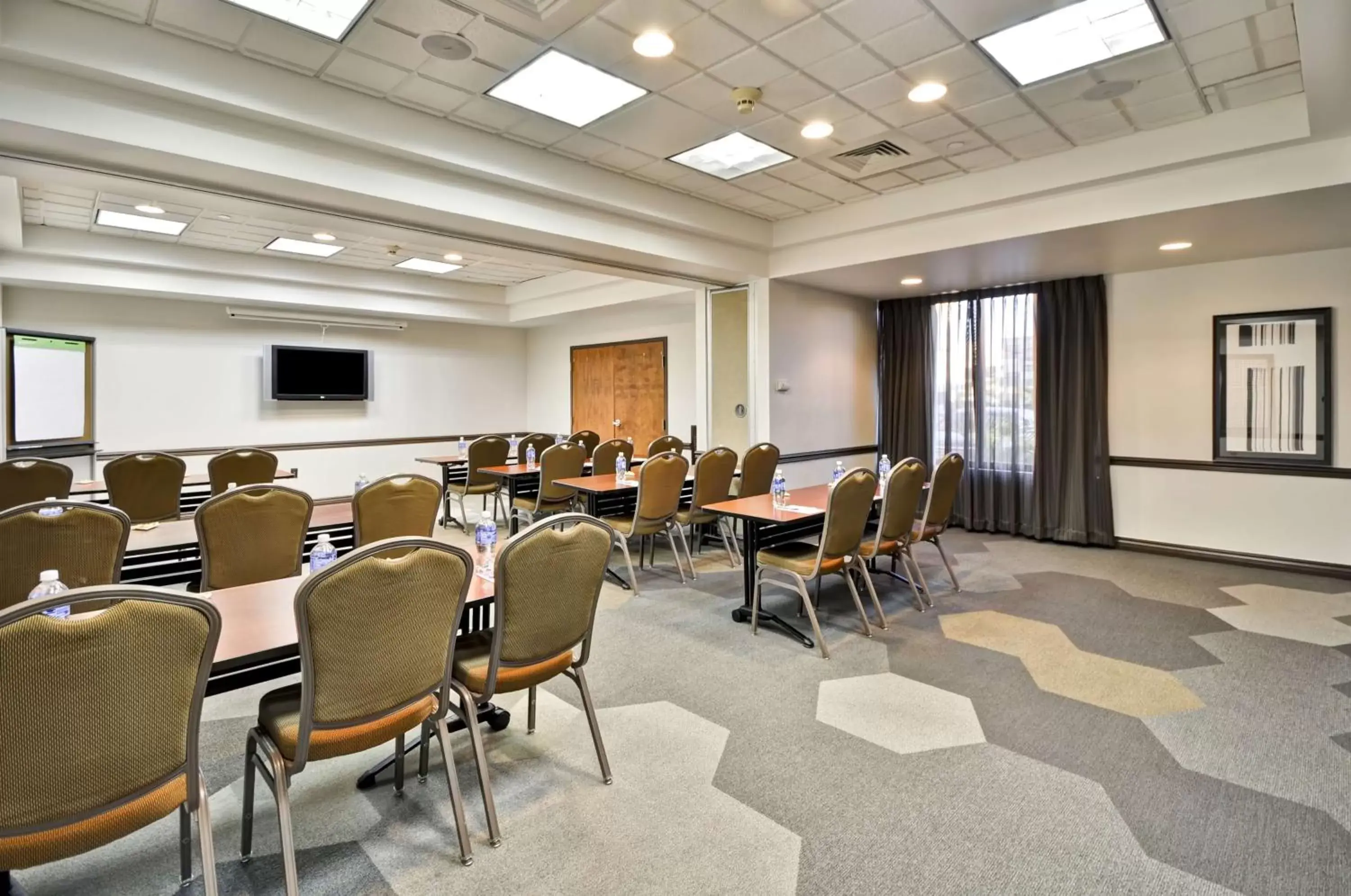 Meeting/conference room in Hyatt Place Las Vegas