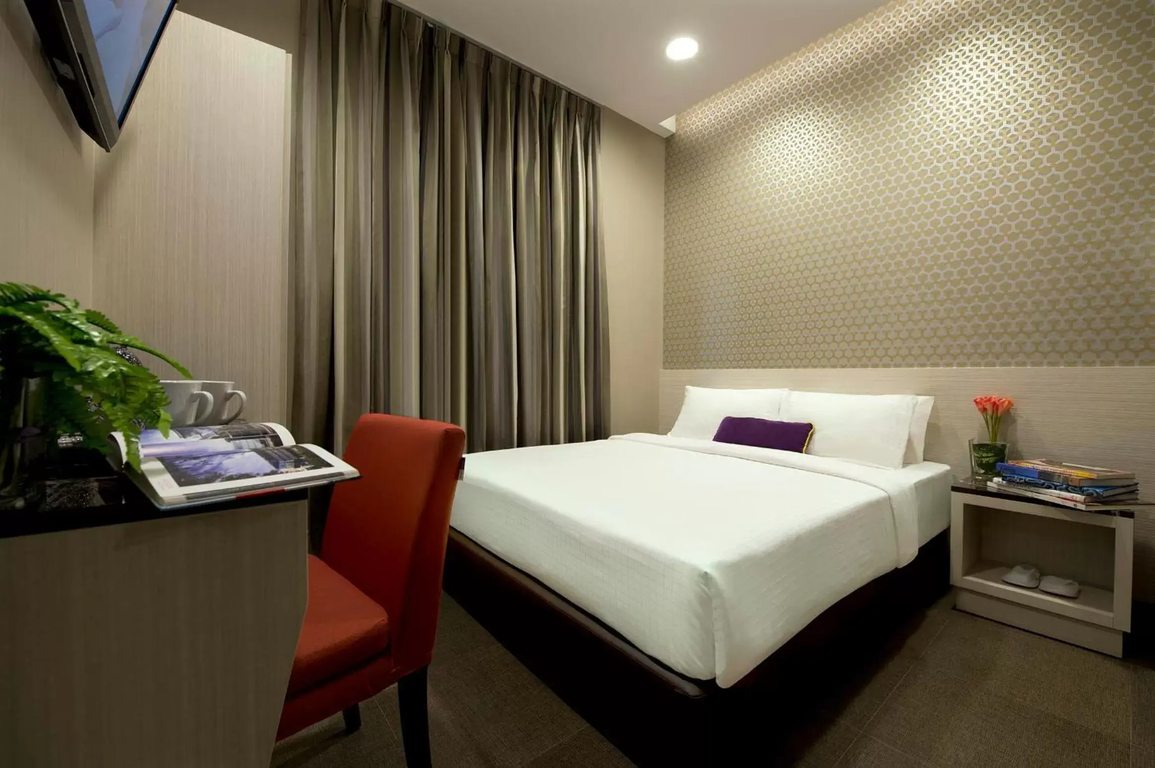 Photo of the whole room, Bed in V Hotel Bencoolen