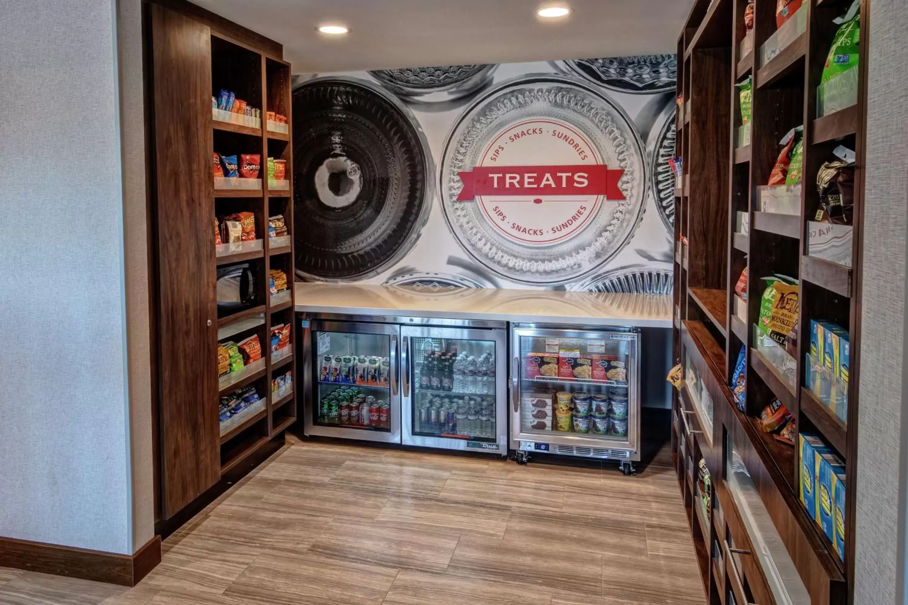 Restaurant/places to eat in Hampton by Hilton Encinitas-Cardiff Encinitas, CA Restaurant/places to eat in Hampton by Hilton Encinitas-Cardiff Encinitas, CA