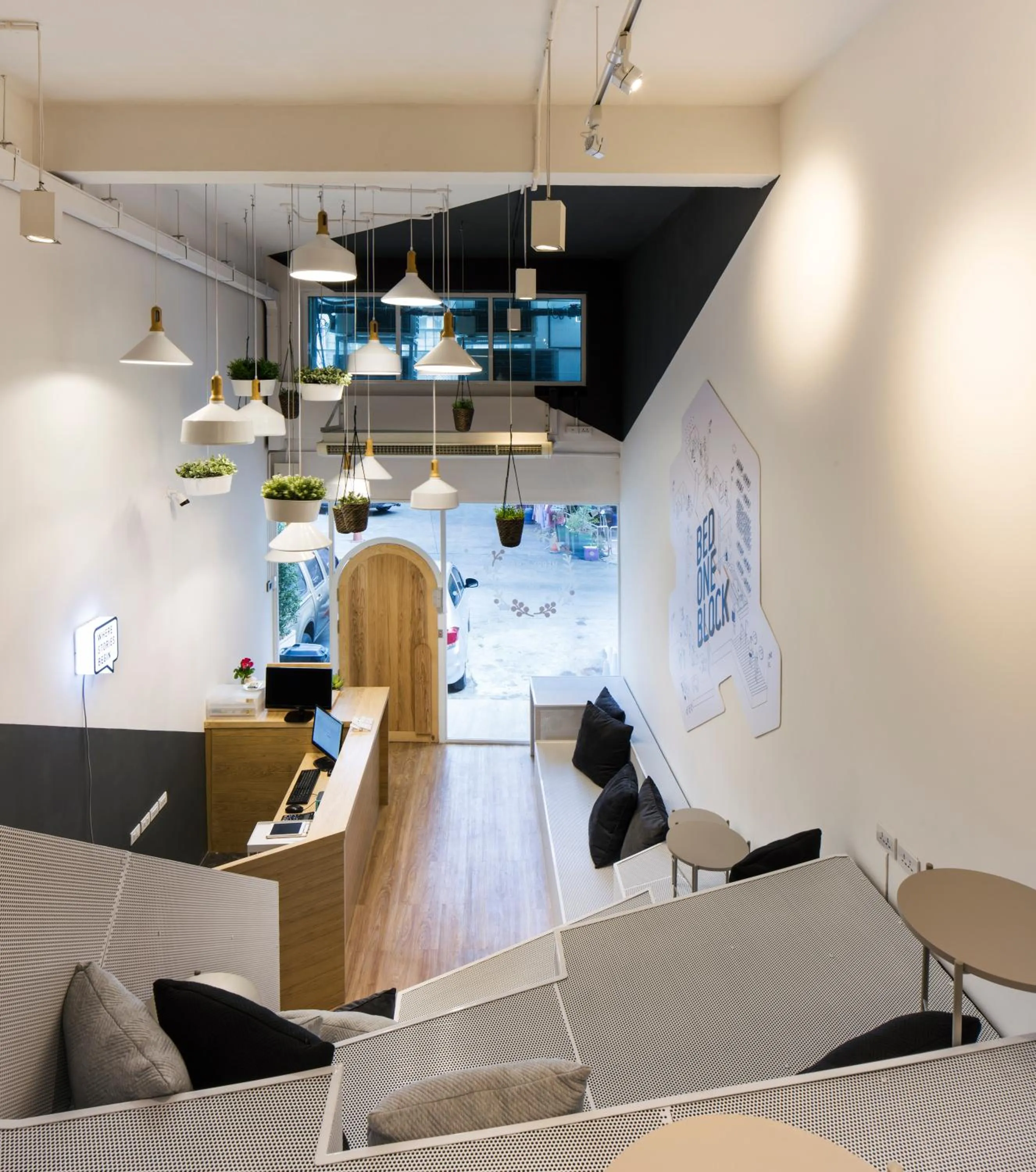 Lobby or reception in Bed One Block Hostel